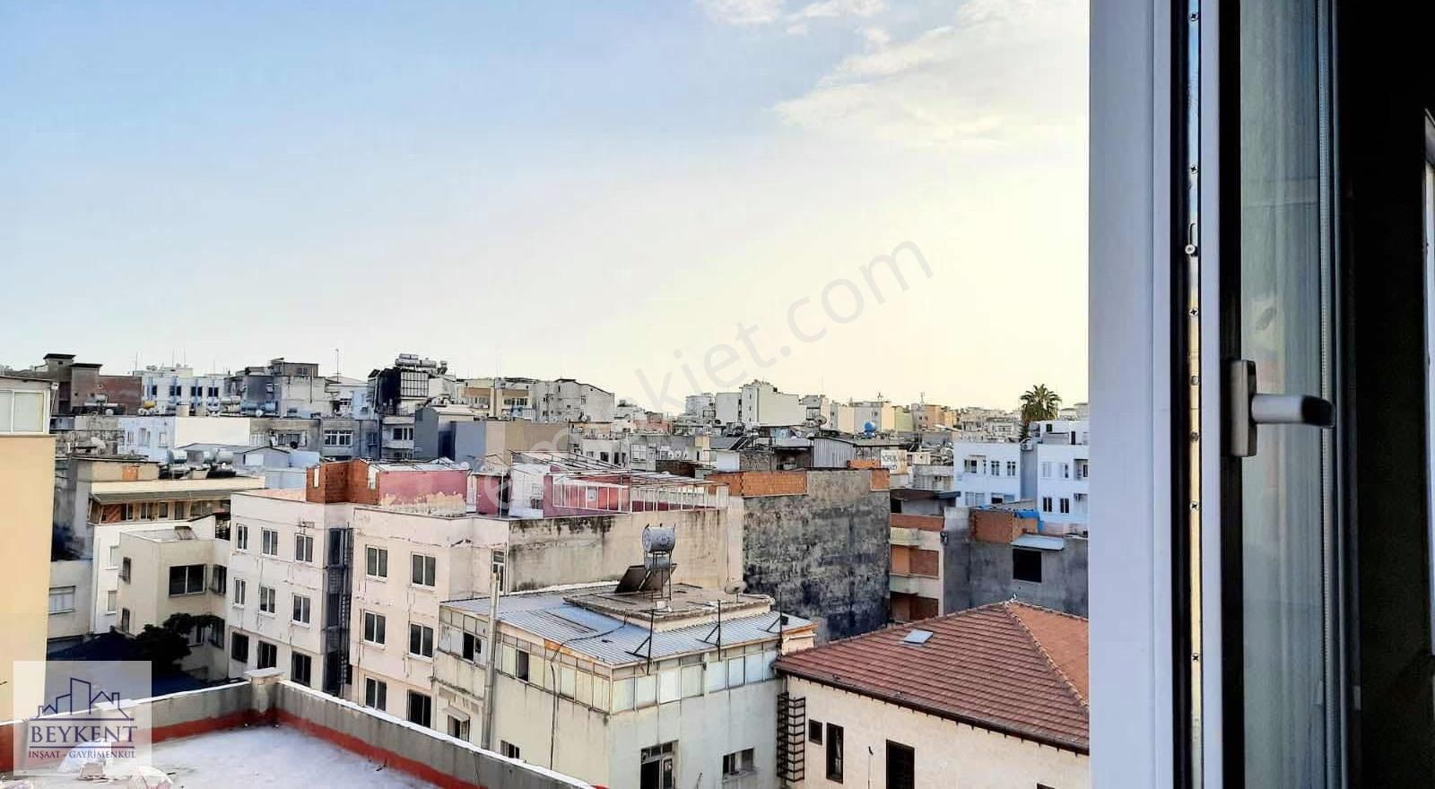 Beykent Ten Çarşı Metropol Caddede 1+1 70mt Kısmi Eşyalı Ofis - Görsel 5