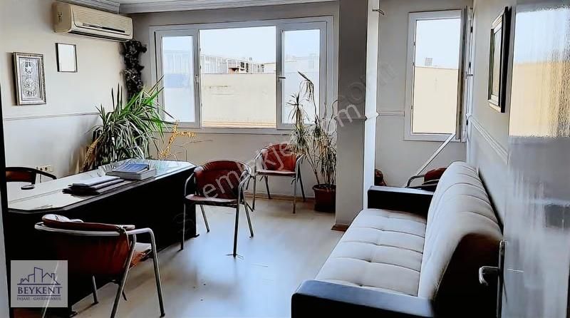 Beykent Ten Çarşı Metropol Caddede 1+1 70mt Kısmi Eşyalı Ofis - Görsel 4