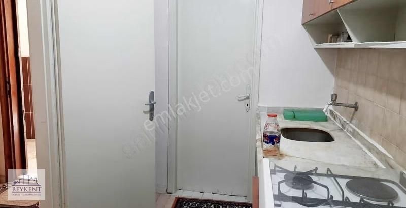 Beykent Ten Çarşı Metropol Caddede 1+1 70mt Kısmi Eşyalı Ofis - Görsel 9