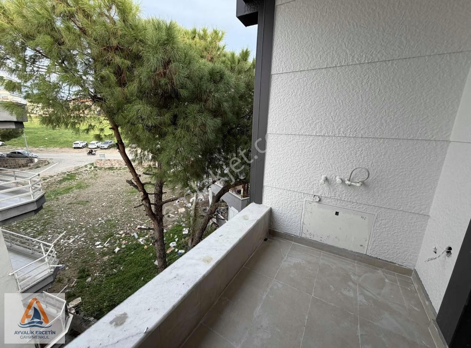 Ayvalık Alicetinkaya Sıfır 2+1 2 Ay İcinde Teslim Daireler - Görsel 12