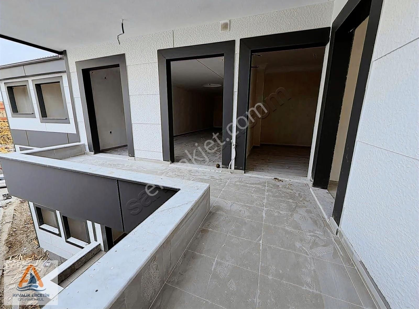 Ayvalık Alicetinkaya Sıfır 2+1 2 Ay İcinde Teslim Daireler - Görsel 28