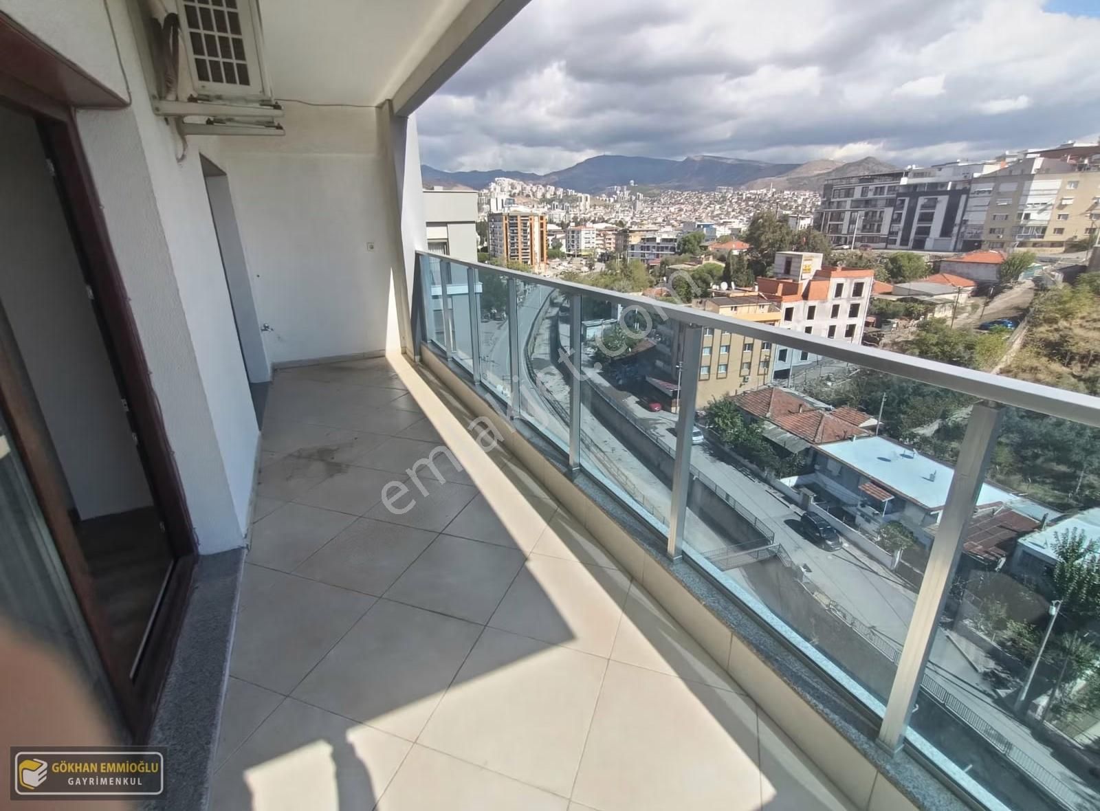 Körfez Manzaralı Geniş 3+1 Teraslı Dublex Lüks Daire - Görsel 4