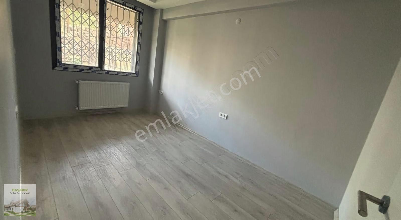 Atilla Mahallesinde Sıfır Lüx Bahçeli 2+1daire - Görsel 13