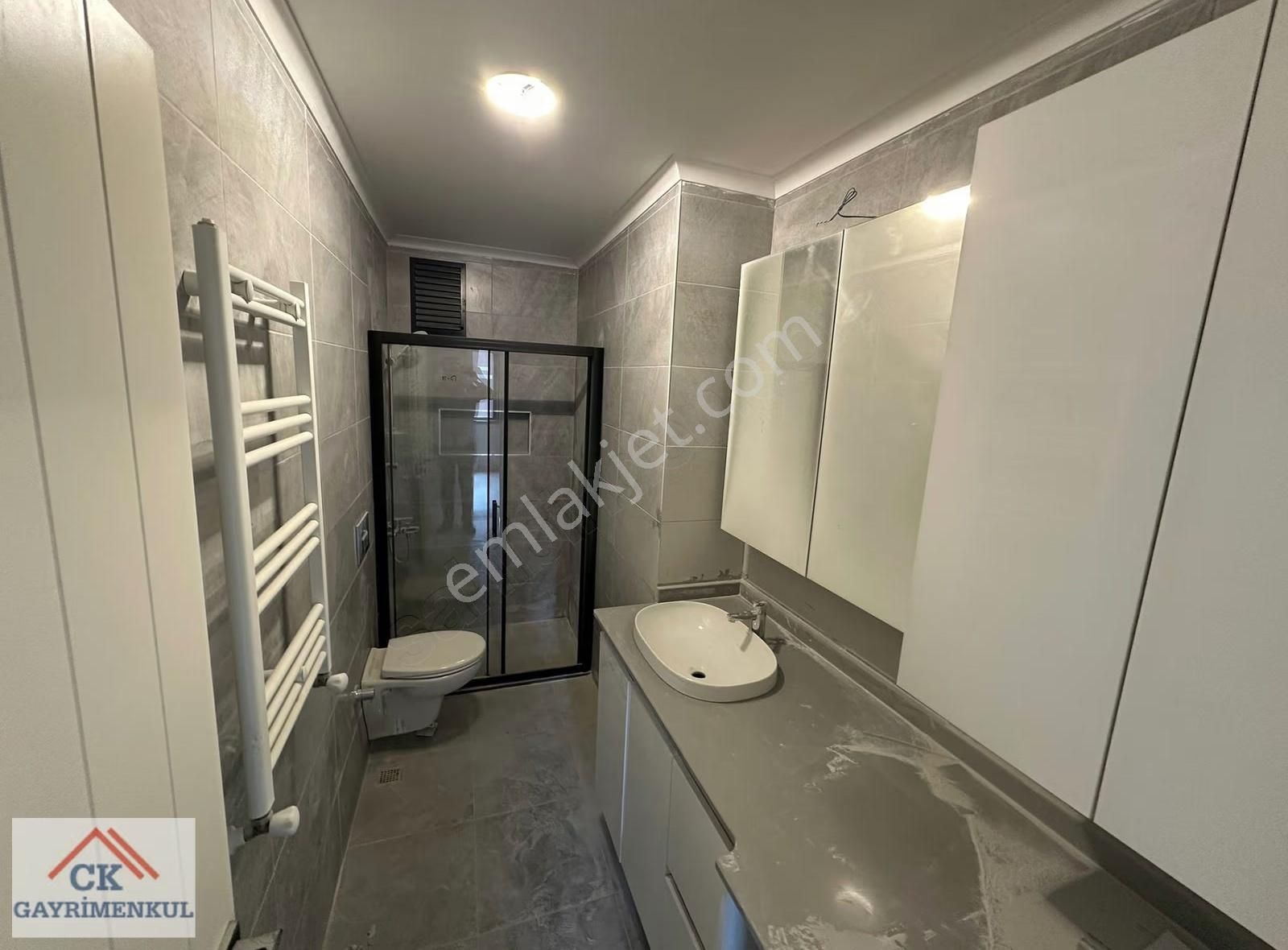 Ck'dan 96 M2 Net Süpürülür Alana Sahip 2 Banyolu Balkonlu - Görsel 16