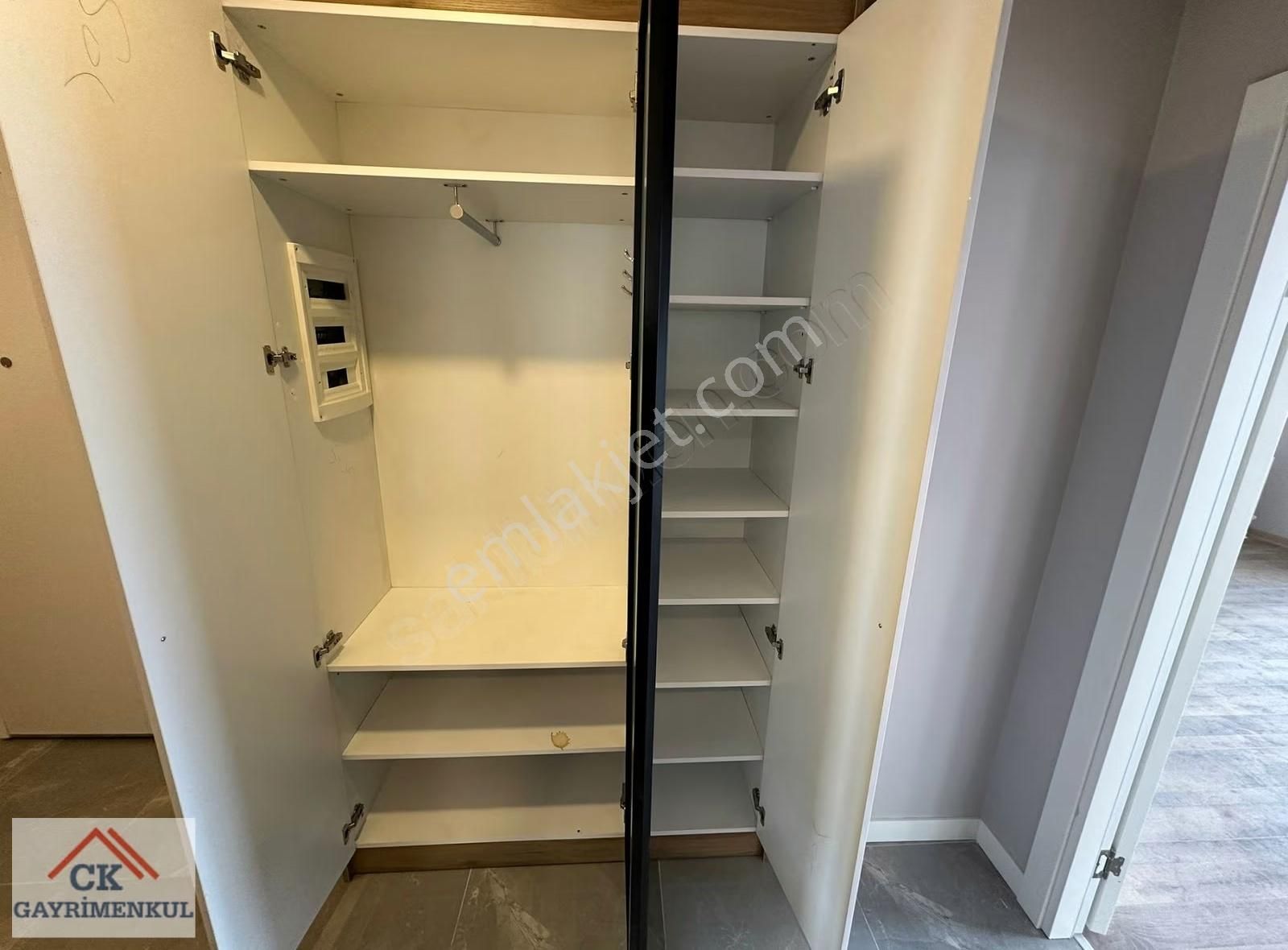 Ck'dan 96 M2 Net Süpürülür Alana Sahip 2 Banyolu Balkonlu - Görsel 17