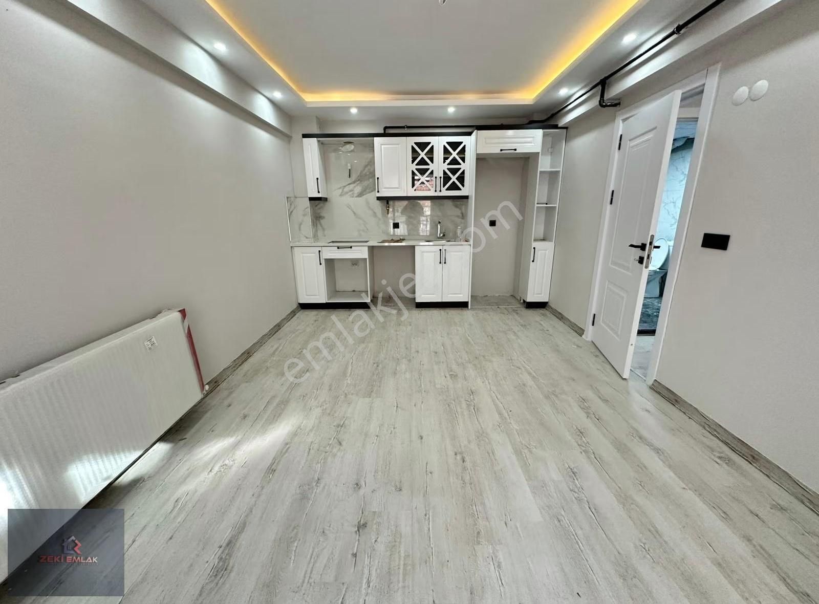 Zeki Emlak'tan Muradiye'de Satılık 1+1 Sıfır Daire - Görsel 14