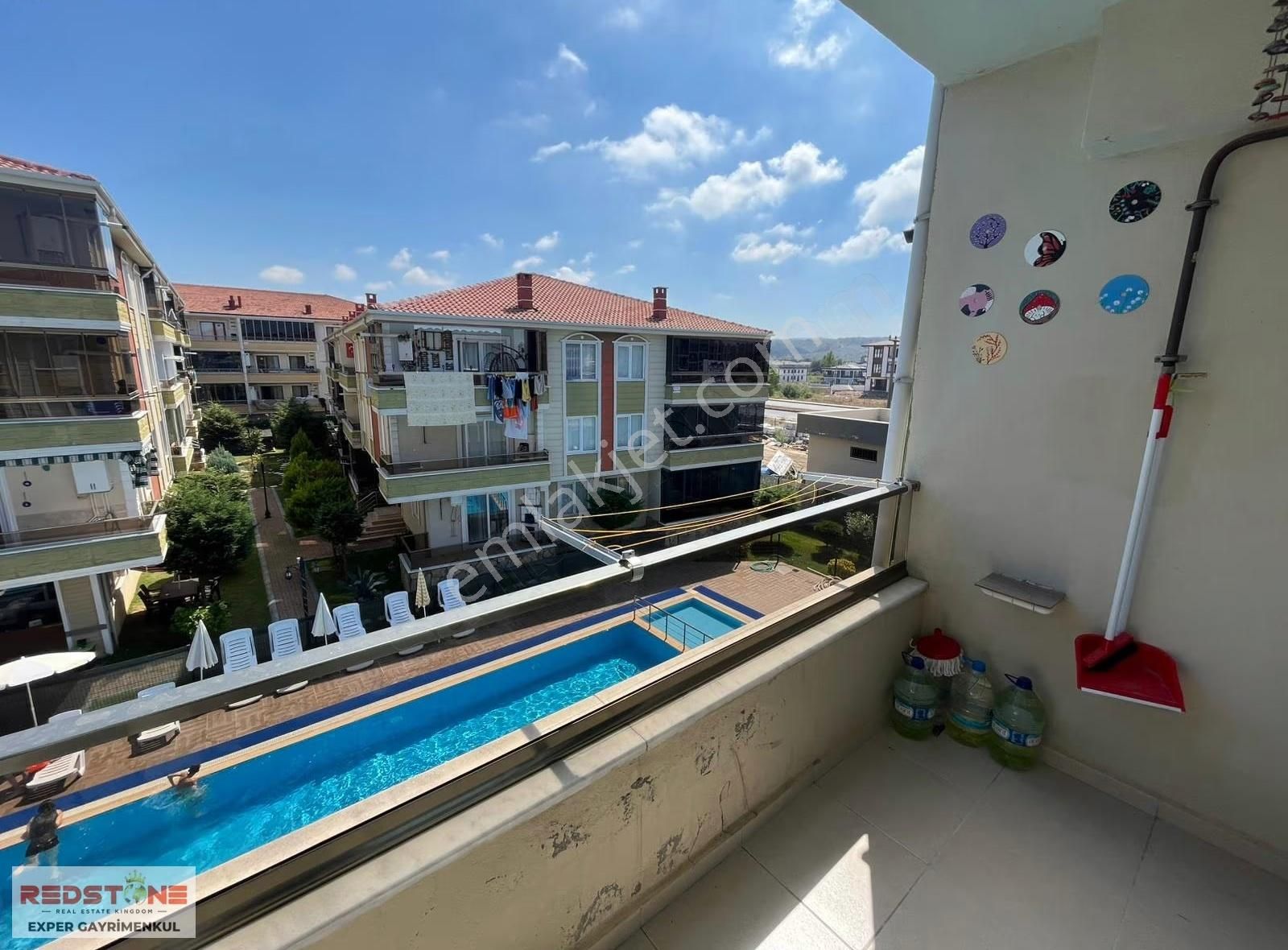 Karasu'da Hastaneye 3 Dakika Havuzlu Eşyalı 1+1 Kiralık Daire - Görsel 15