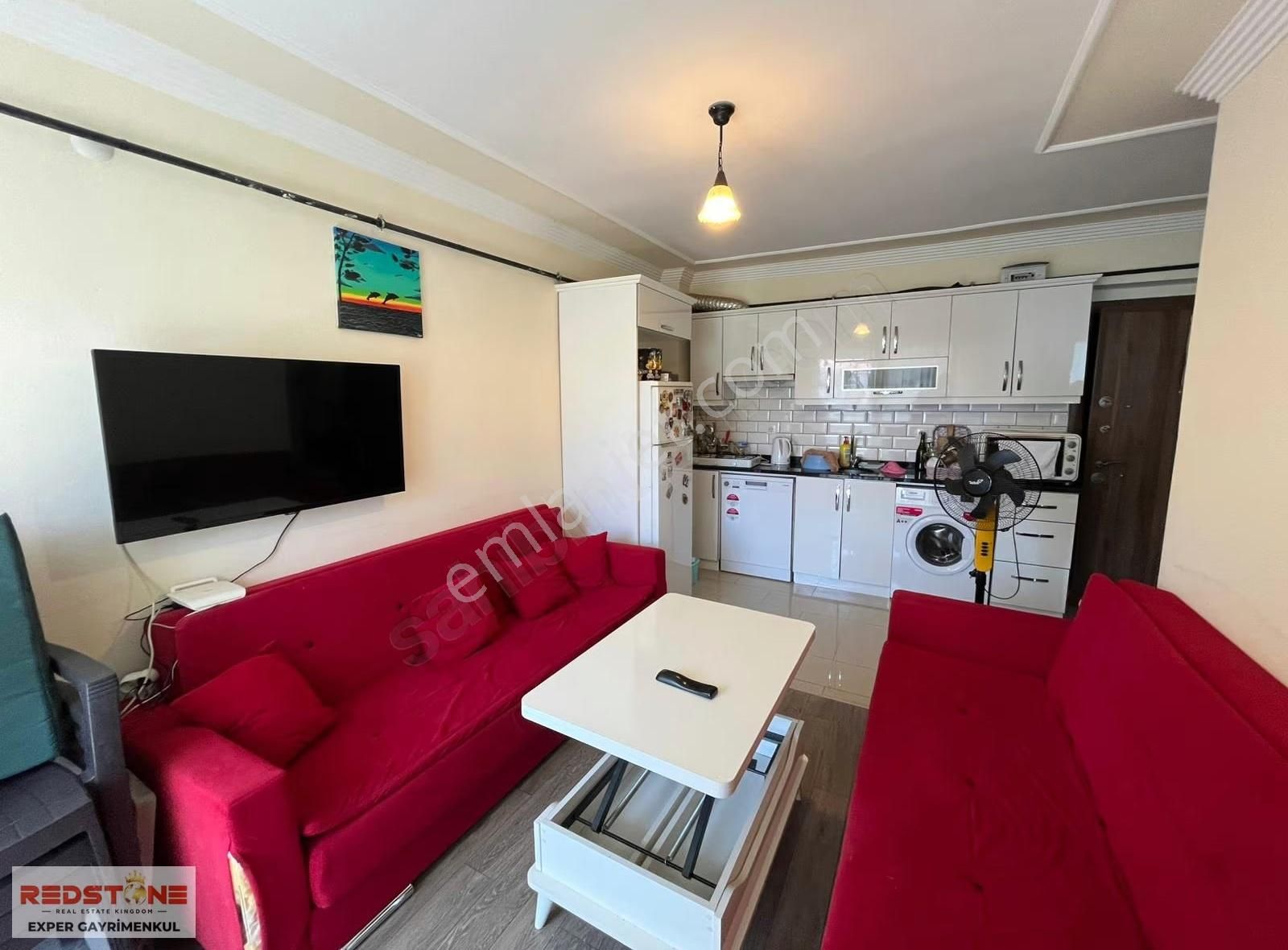 Karasu'da Hastaneye 3 Dakika Havuzlu Eşyalı 1+1 Kiralık Daire - Görsel 3
