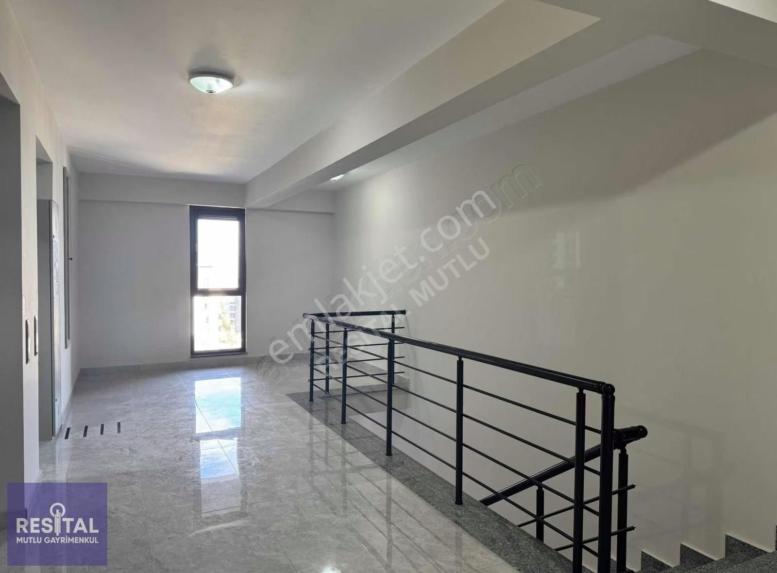 Rs Mutlu Kayapada Havuzlu Cam Balkonlu Kombili 2+1 Satılık Daire - Görsel 12