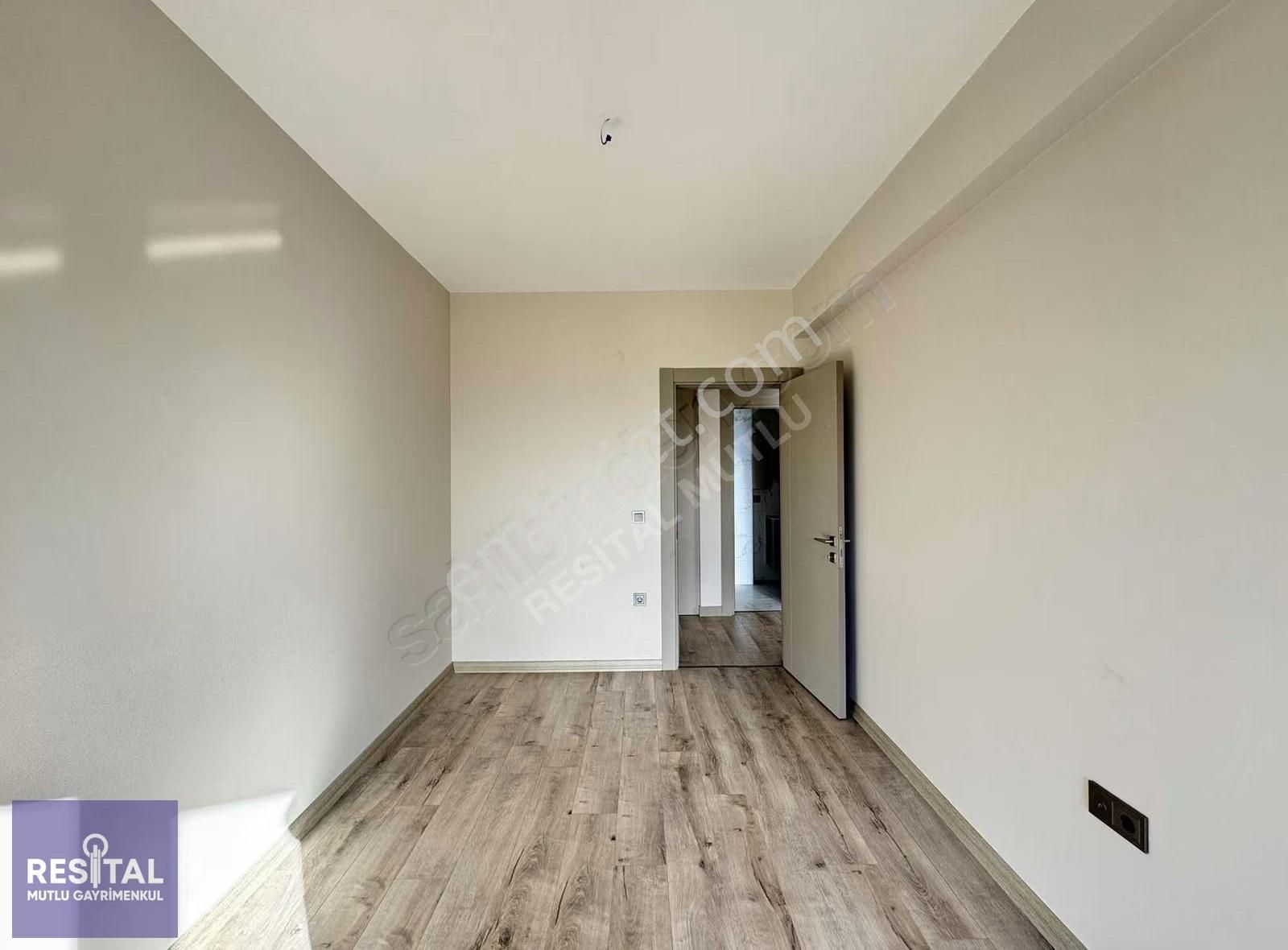 Rs Mutlu Kayapada Havuzlu Cam Balkonlu Kombili 2+1 Satılık Daire - Görsel 6