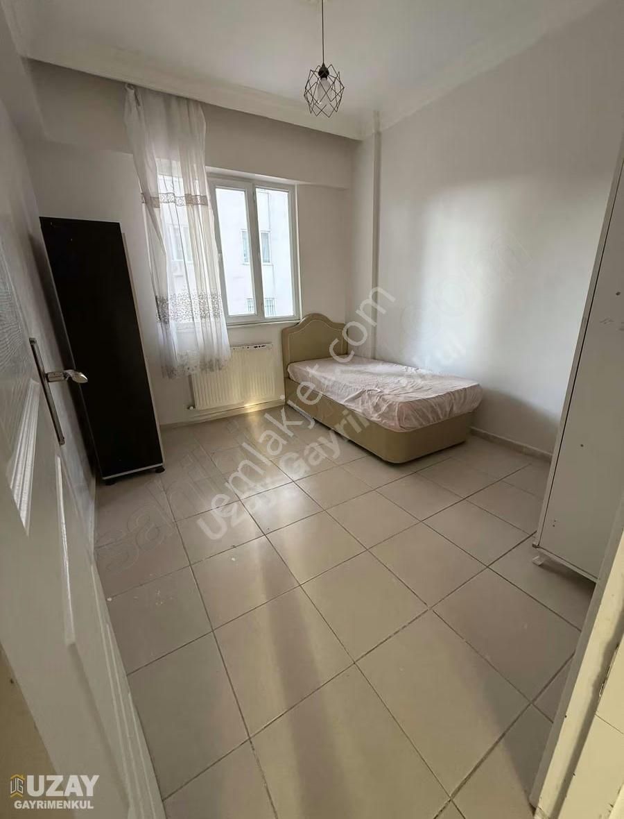 Uzaydan Yeditepede Kiralık Daire - Görsel 4