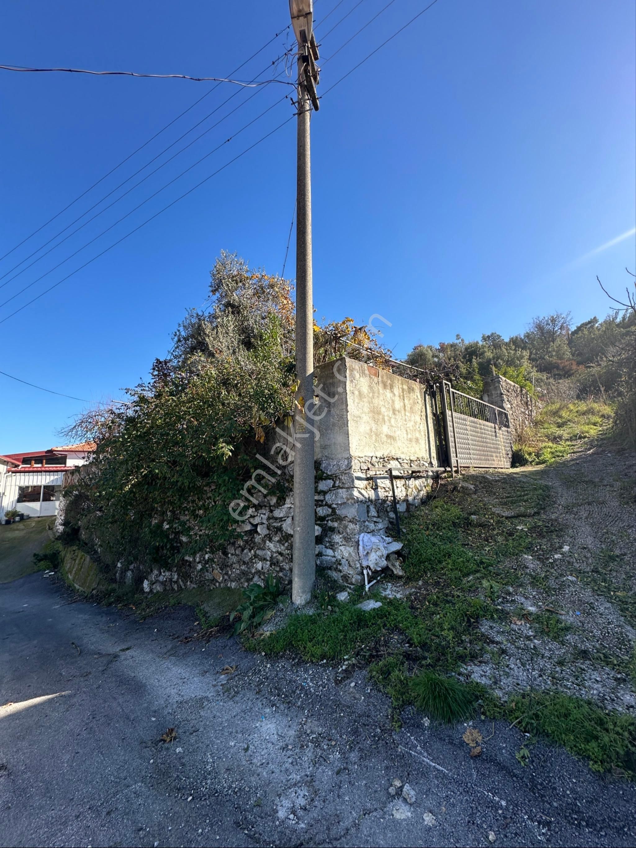 Muğla Menteşe Kafaca Mah. Satılık Orijinal Taş Ev Ve Arsası - Görsel 5