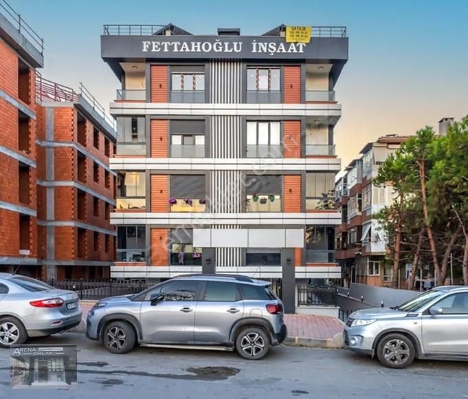 Bahçelievler Merkez Kıbrıs Parkı Civarı Sıfır Binada 4+1 Dublex