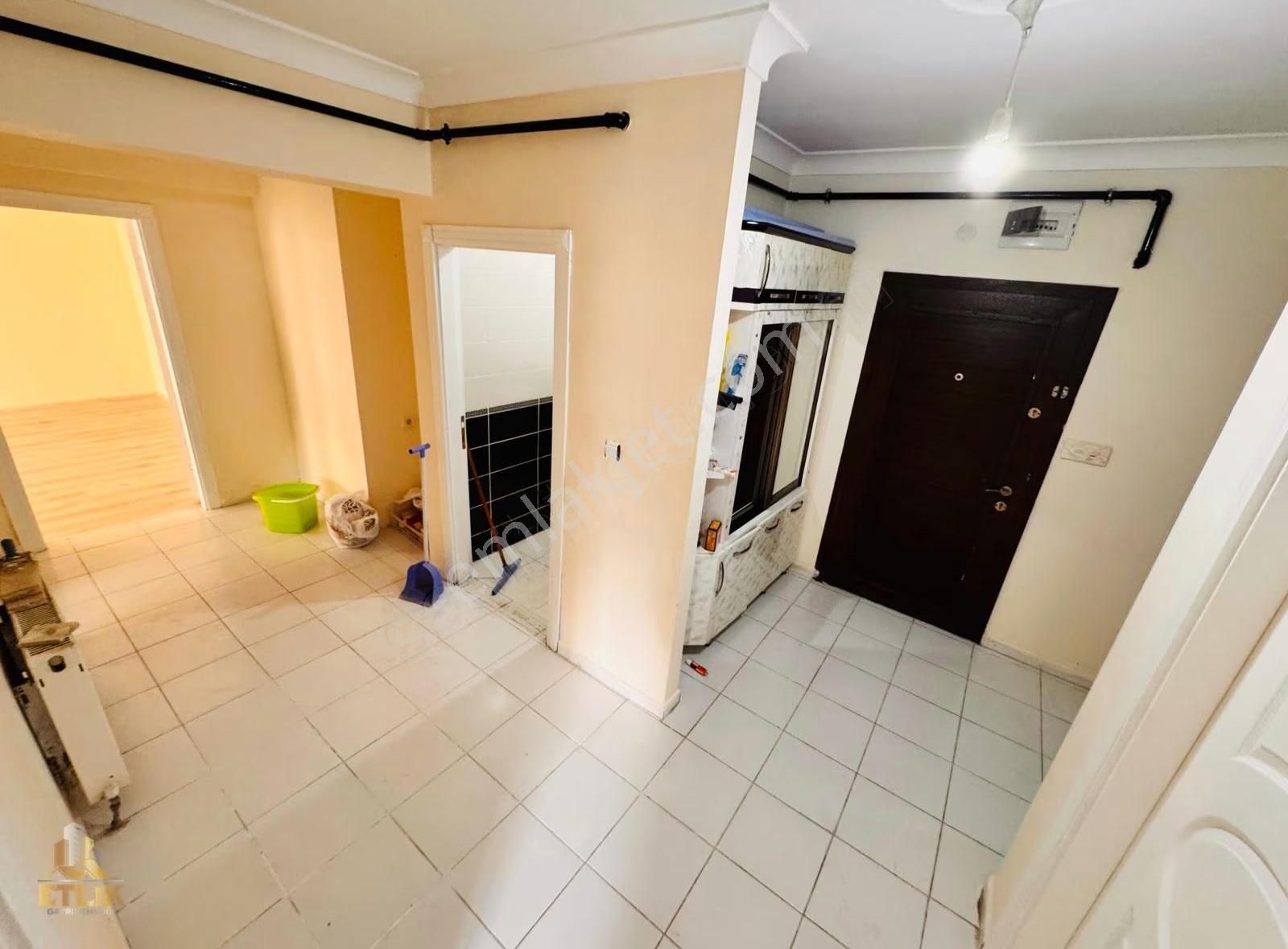 Çambaşı Caddesi Paraleli 1.kat Konumunda Asansörlü Fırsat Daire - Görsel 34