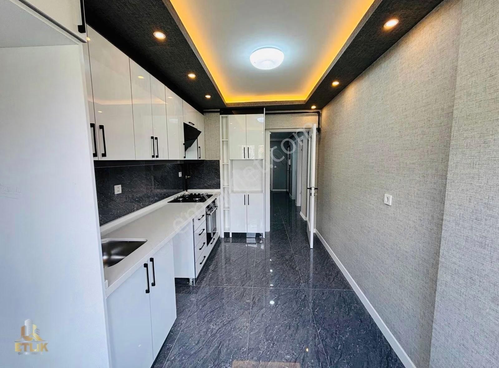 Etlik Merkezde Şehir Hastanesi Yürüme Mesafesin'de 3+1 Lüx Daire - Görsel 6