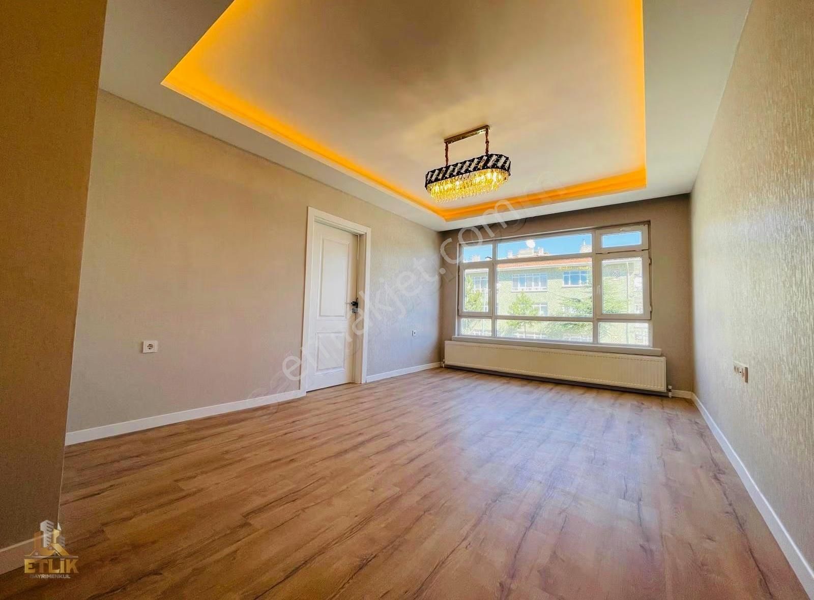 Etlik'den Cadde Üzeri Ön Cephe 3+1 Ultra Lüx Ara Kat Daire ! - Görsel 8