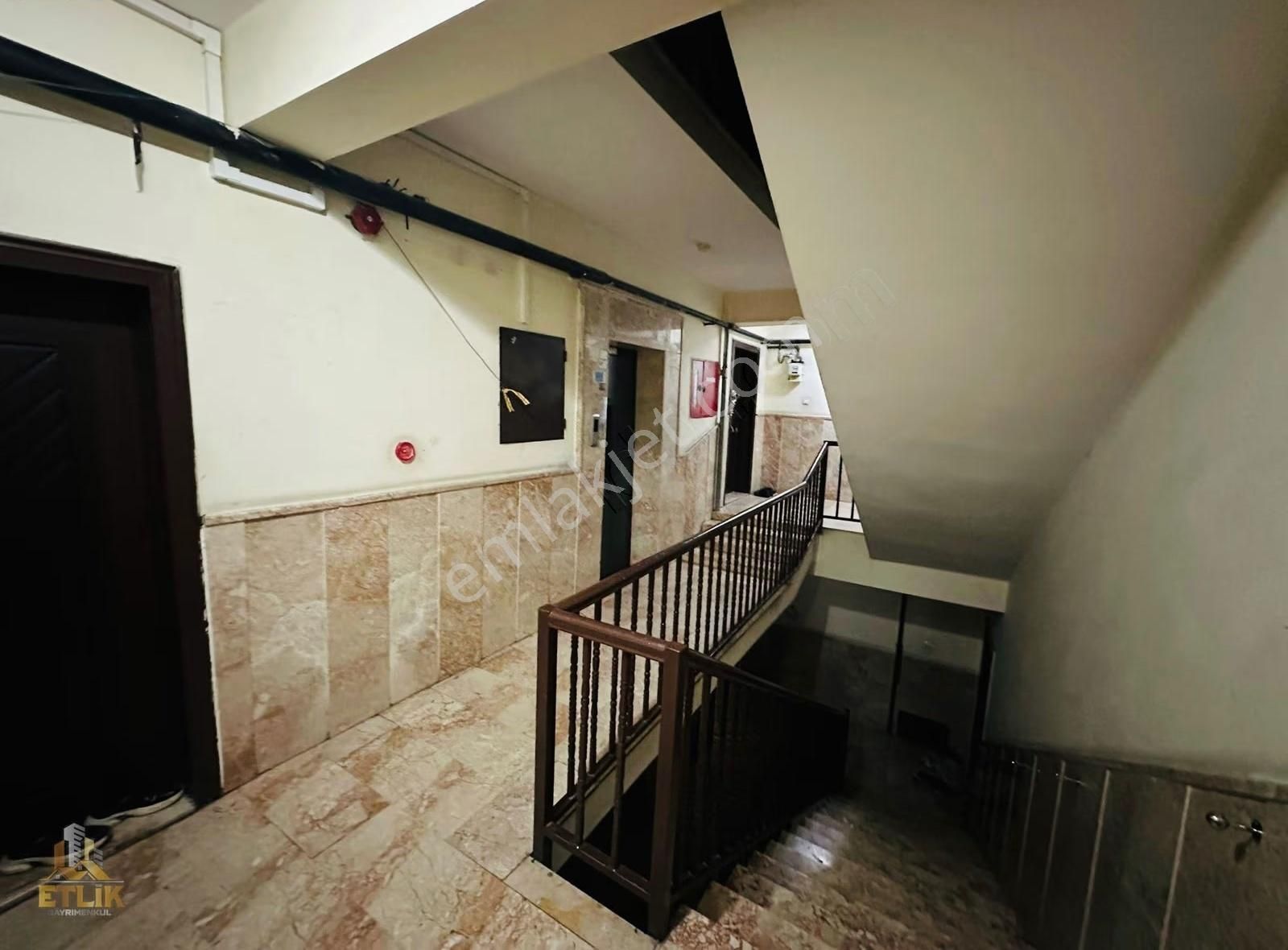 Etlik Gayrimenkul'den Çambaşı Cad. Temiz Eşyalı Kiralık Daire - Görsel 5