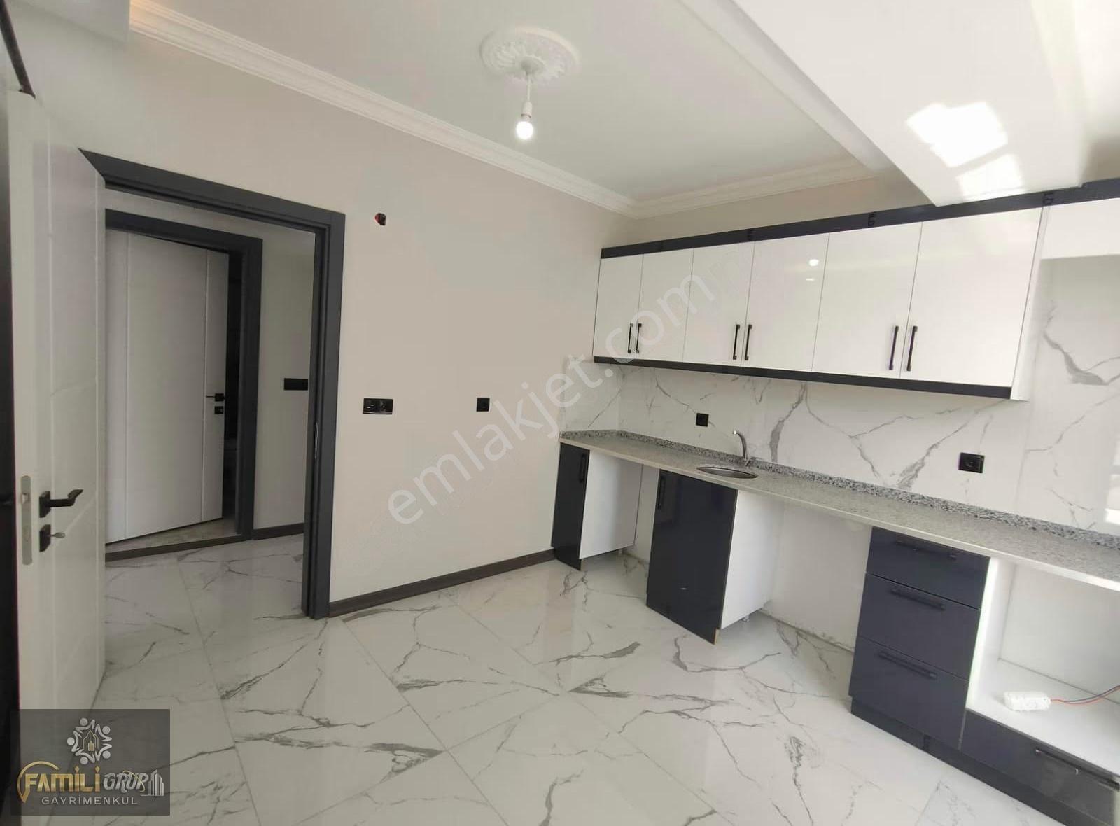 Famili Gayrımenkul Uygun Daire 2+1 90m2 Ara Katlar - Görsel 6