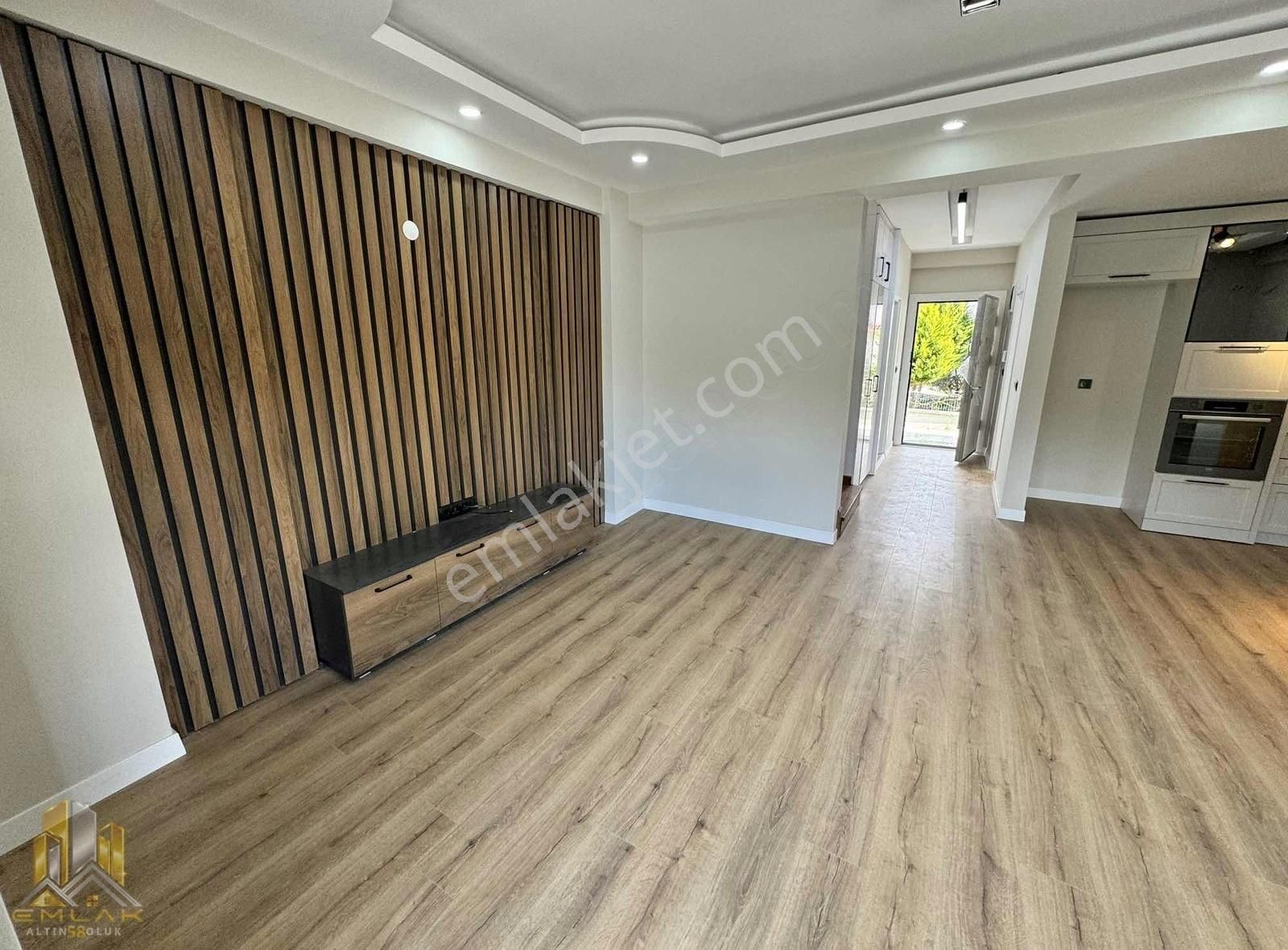 Emlak 58,den Küçükkuyu Mıhlıda 4+1 Lüx Villa Denize Yakın Konum - Görsel 29