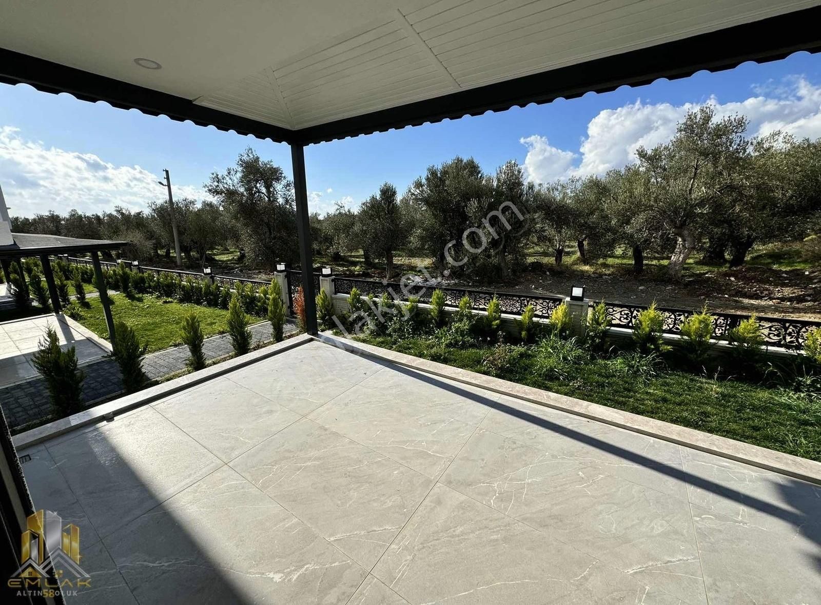 Emlak 58,den Küçükkuyu Mıhlıda 4+1 Lüx Villa Denize Yakın Konum - Görsel 20