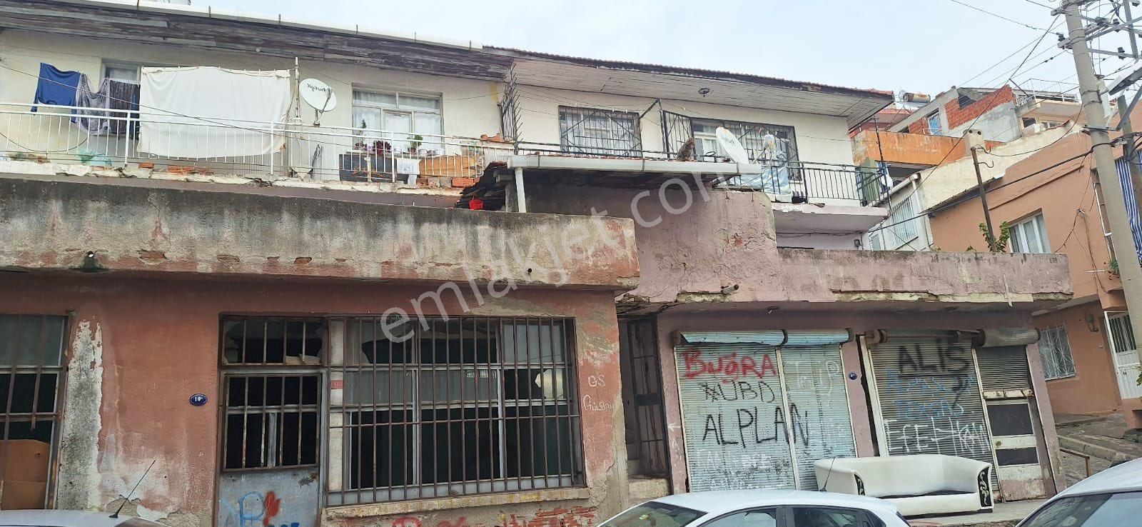 !!! 4 Daire 2 Dükkan Arsa Parasına !!! - Görsel 6