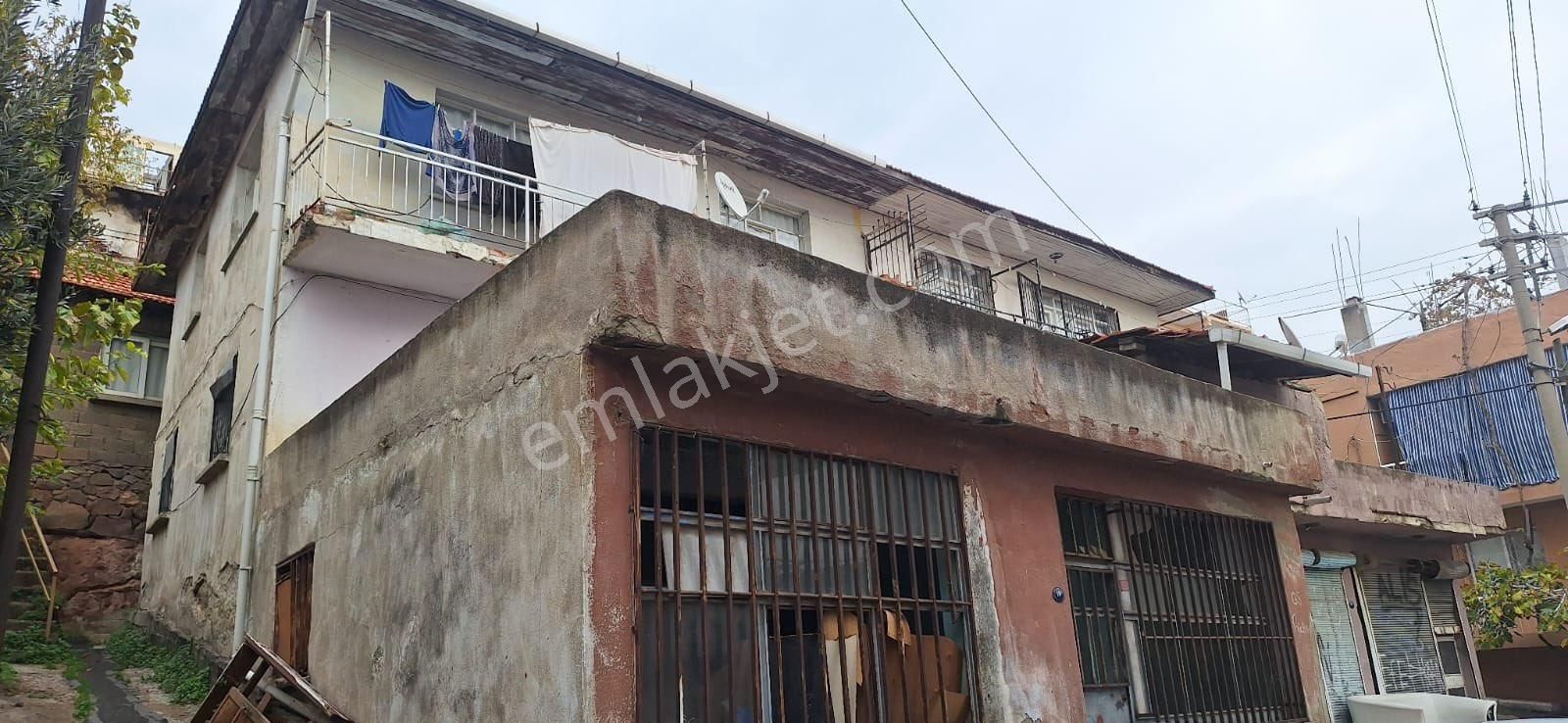 !!! 4 Daire 2 Dükkan Arsa Parasına !!! - Görsel 8