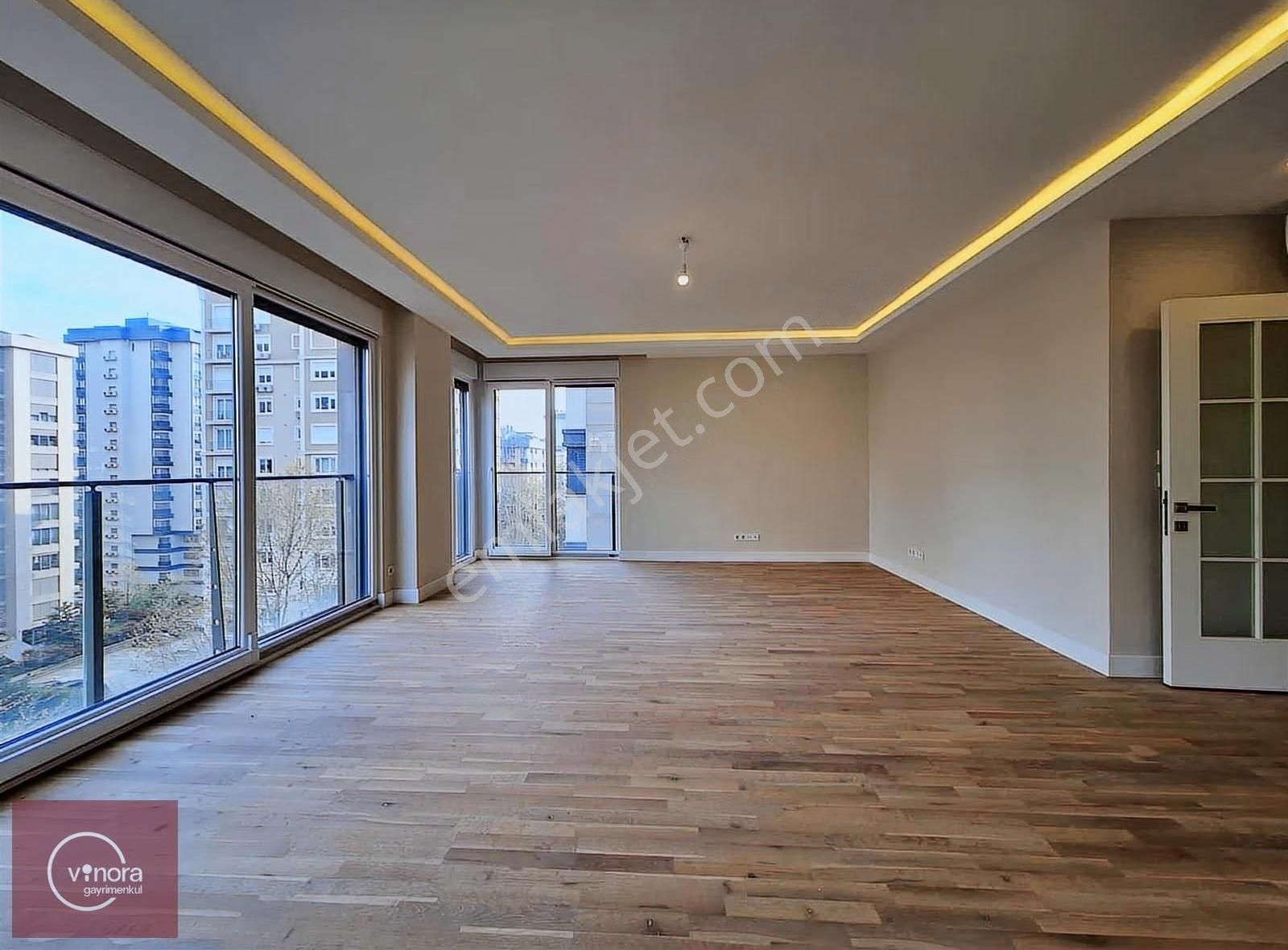 Fenerbahçe'de Sahile Yakın Yeni Bina Balkonlu E.banyolu130m² 3+1 - Görsel 14