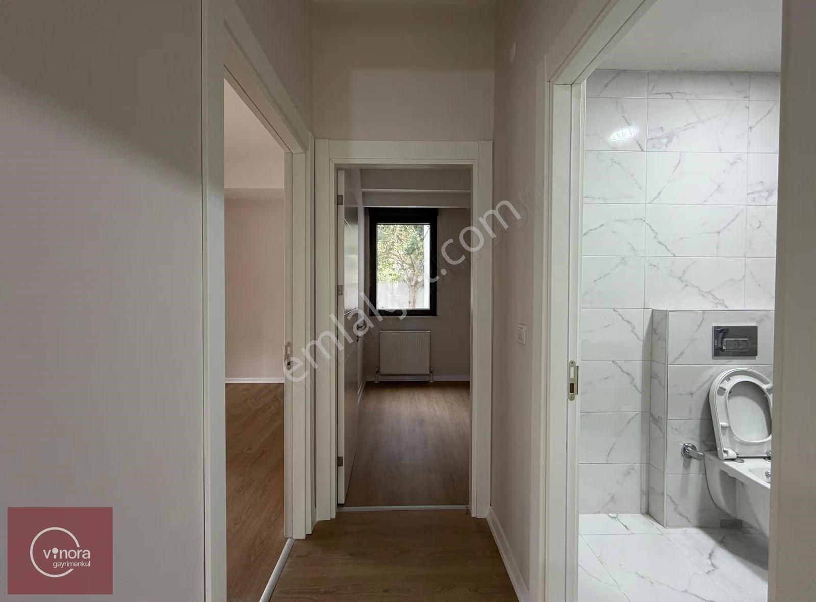 Sahrayıcedit'de Minibüs Caddesine Yakın Giyinme Odalı Boş 2+1 - Görsel 11