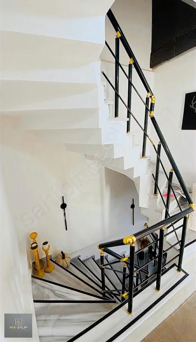 ▃▅▇mia Grup▇▅▃ Kombi Petek Bağlı & Denize Yürüme Mesafesi Villa! - Görsel 17