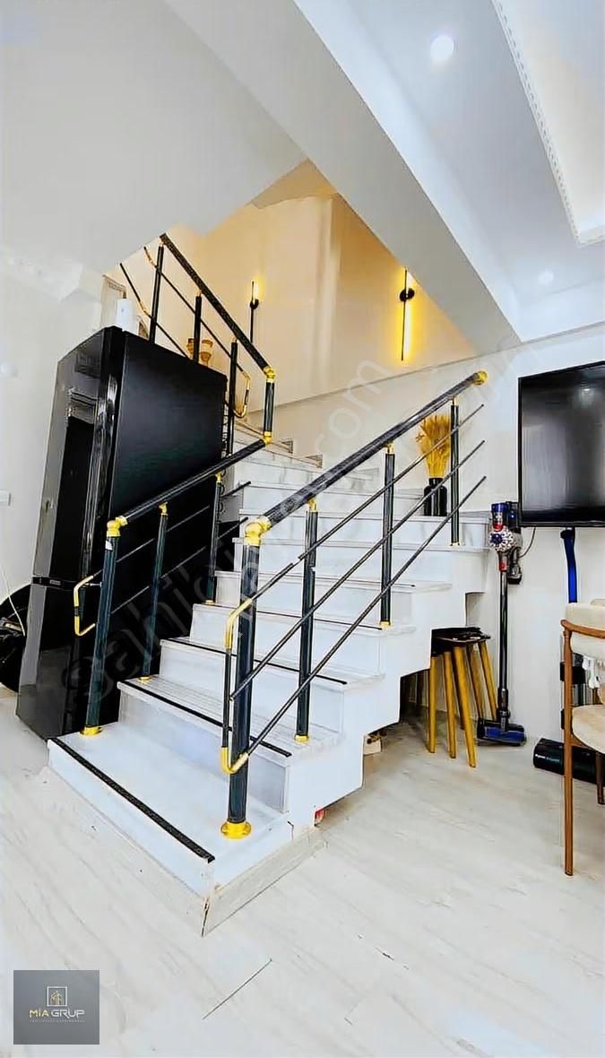 ▃▅▇mia Grup▇▅▃ Kombi Petek Bağlı & Denize Yürüme Mesafesi Villa! - Görsel 18