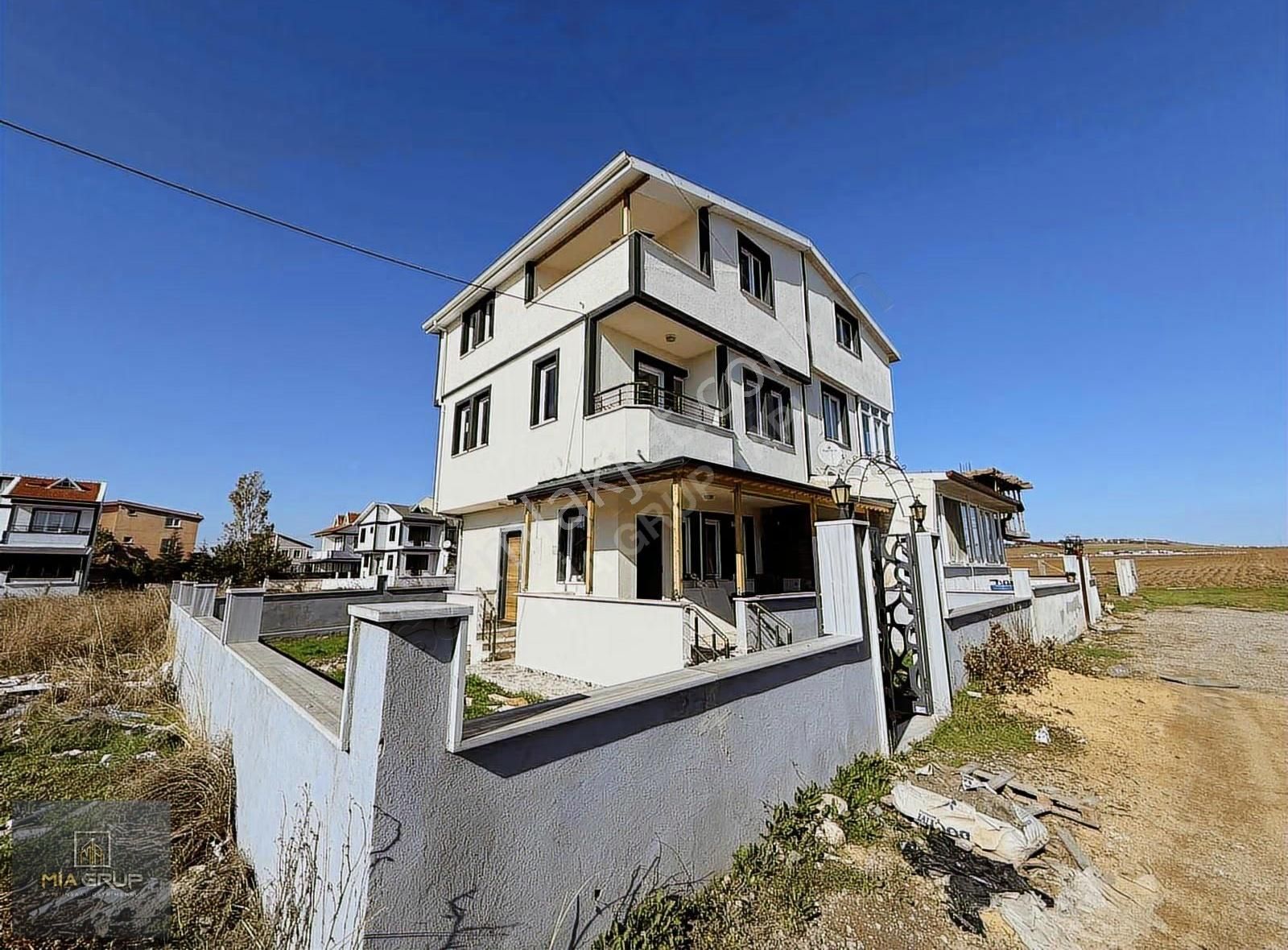 ▃▅▇mia Grup▇▅▃ 185 M2 Arsa İçerisinde & 4+1 Tripleks Kaçmaz ! - Görsel 17