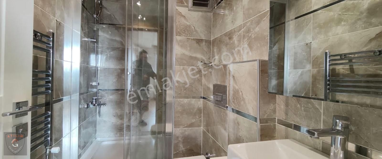 Beyaz Palas Sitesi Nde Geniş Kullanışlı 2+1 Kiralık - Görsel 9