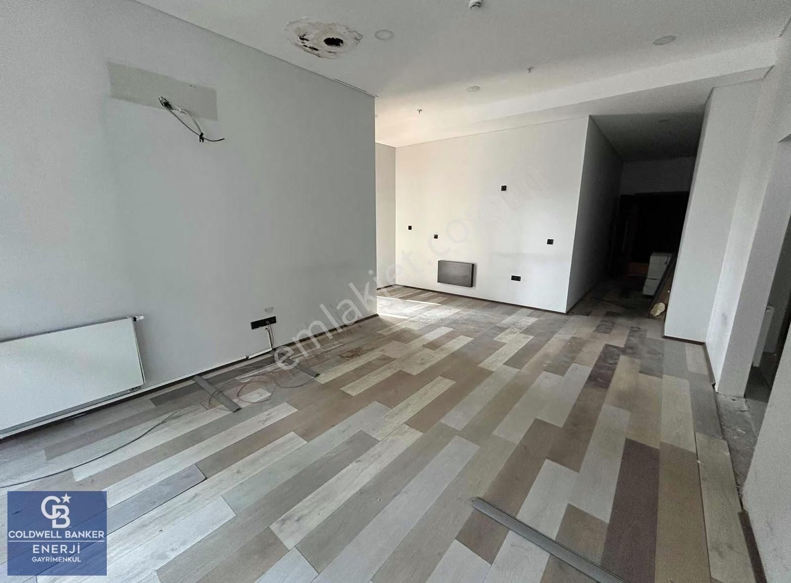 Avcılar Kiralık 1+1 Ofis E-5' E 100 M. Mesafede Metrobüse Yakın - Görsel 3