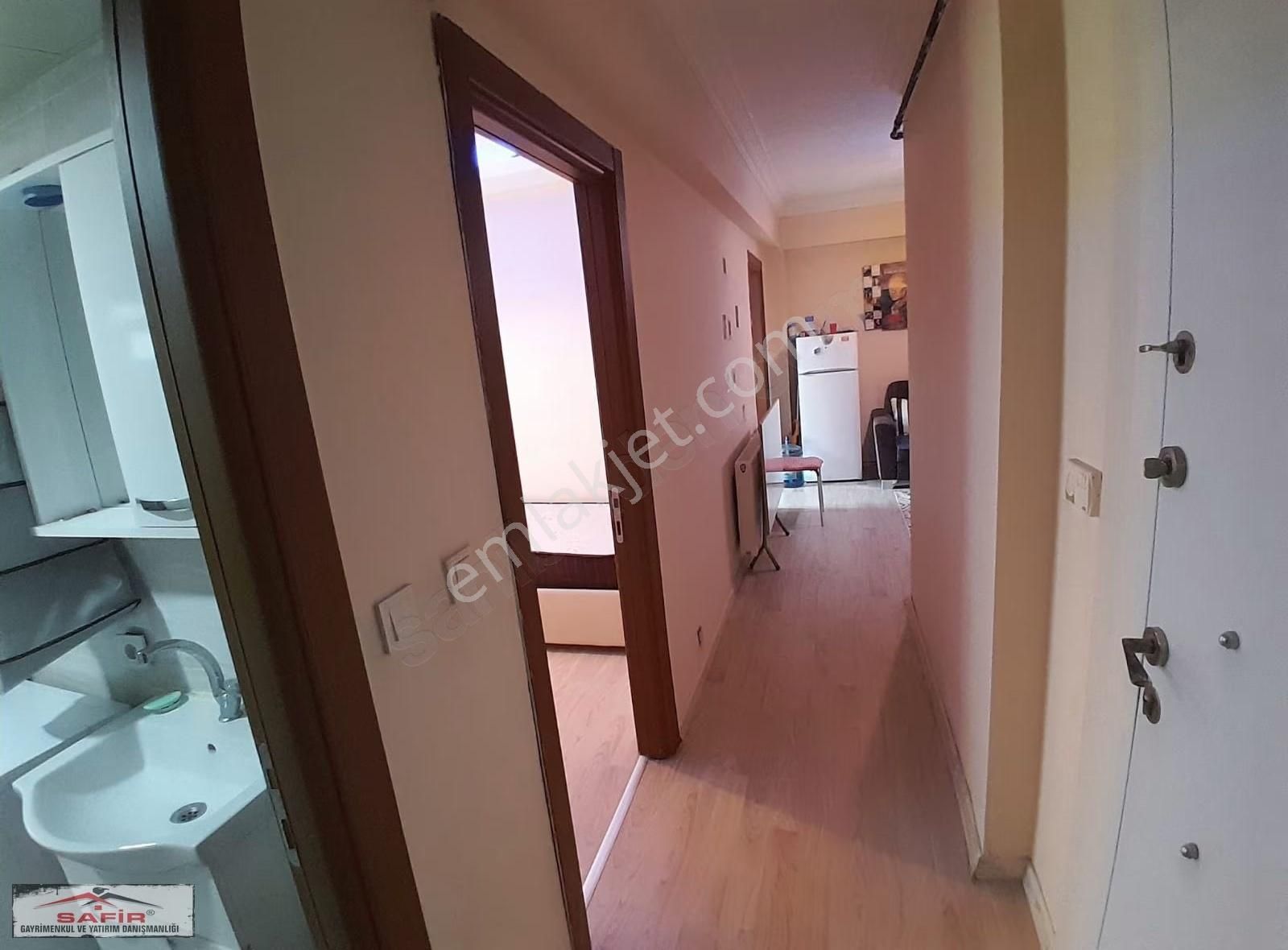 Safir' Den 2+1 Doğal Gazlı Kampüs Karşısı Kiralık Daire - Görsel 2