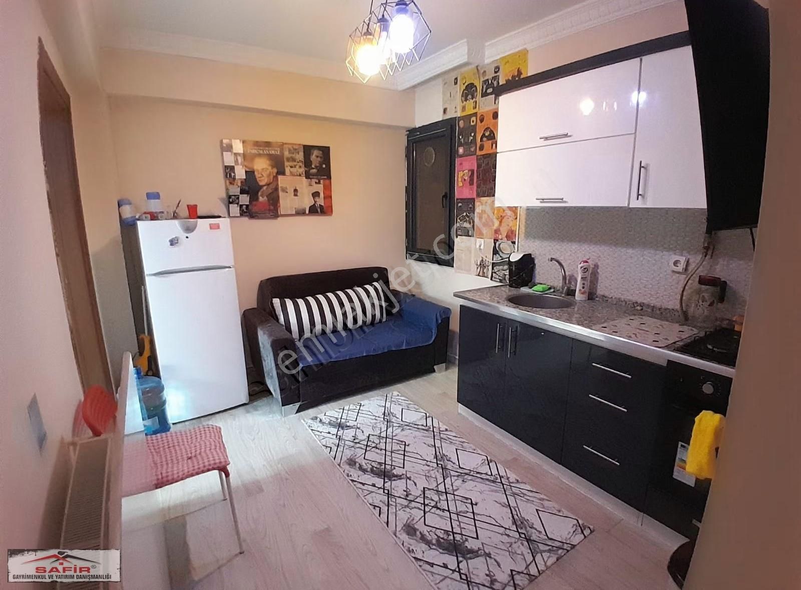 Safir' Den 2+1 Doğal Gazlı Kampüs Karşısı Kiralık Daire