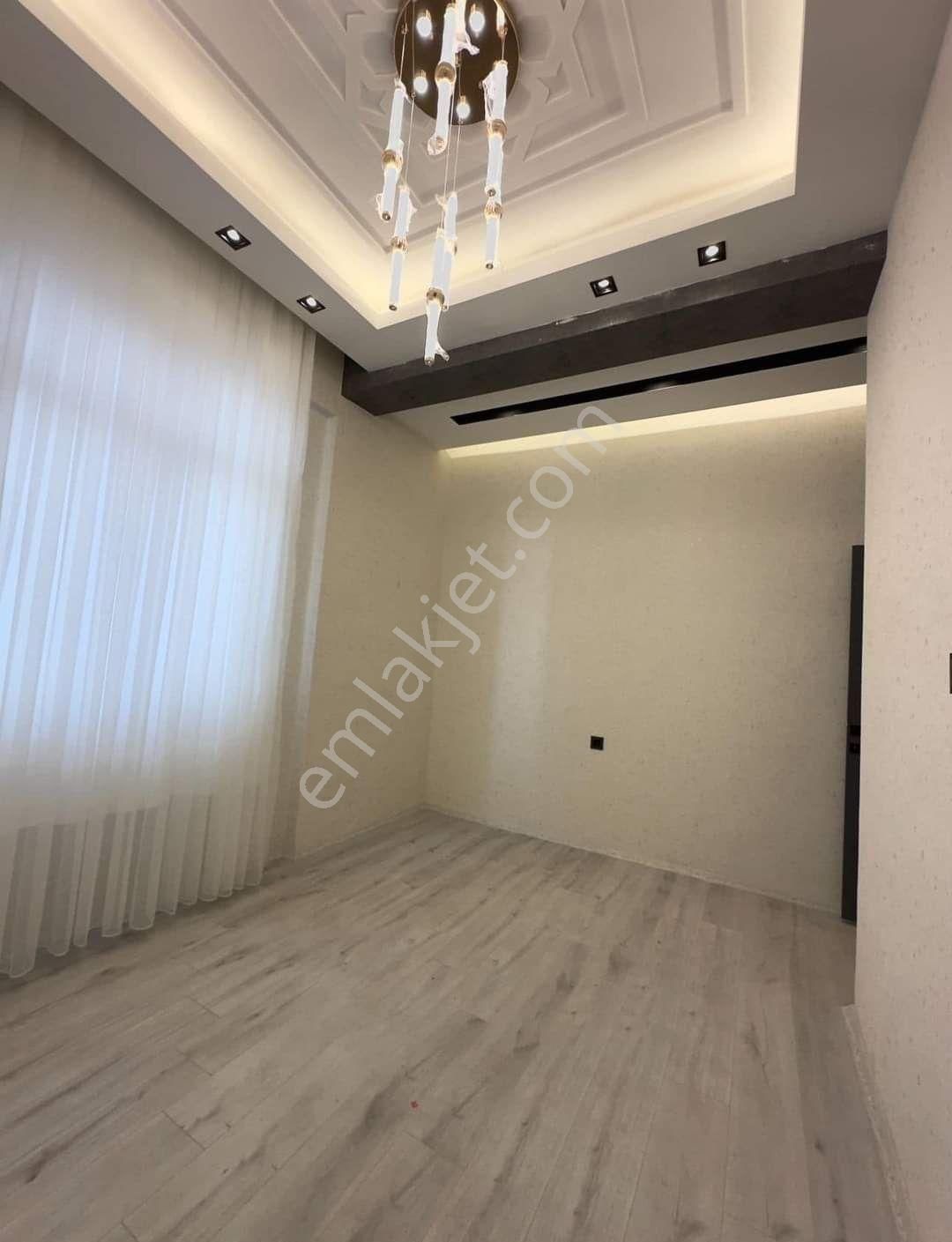 G.antep Fıstıklı Mah Oturuma Hazır Fıstıklı Parkın Civarinda Satlık 3.1 Daire - Görsel 5