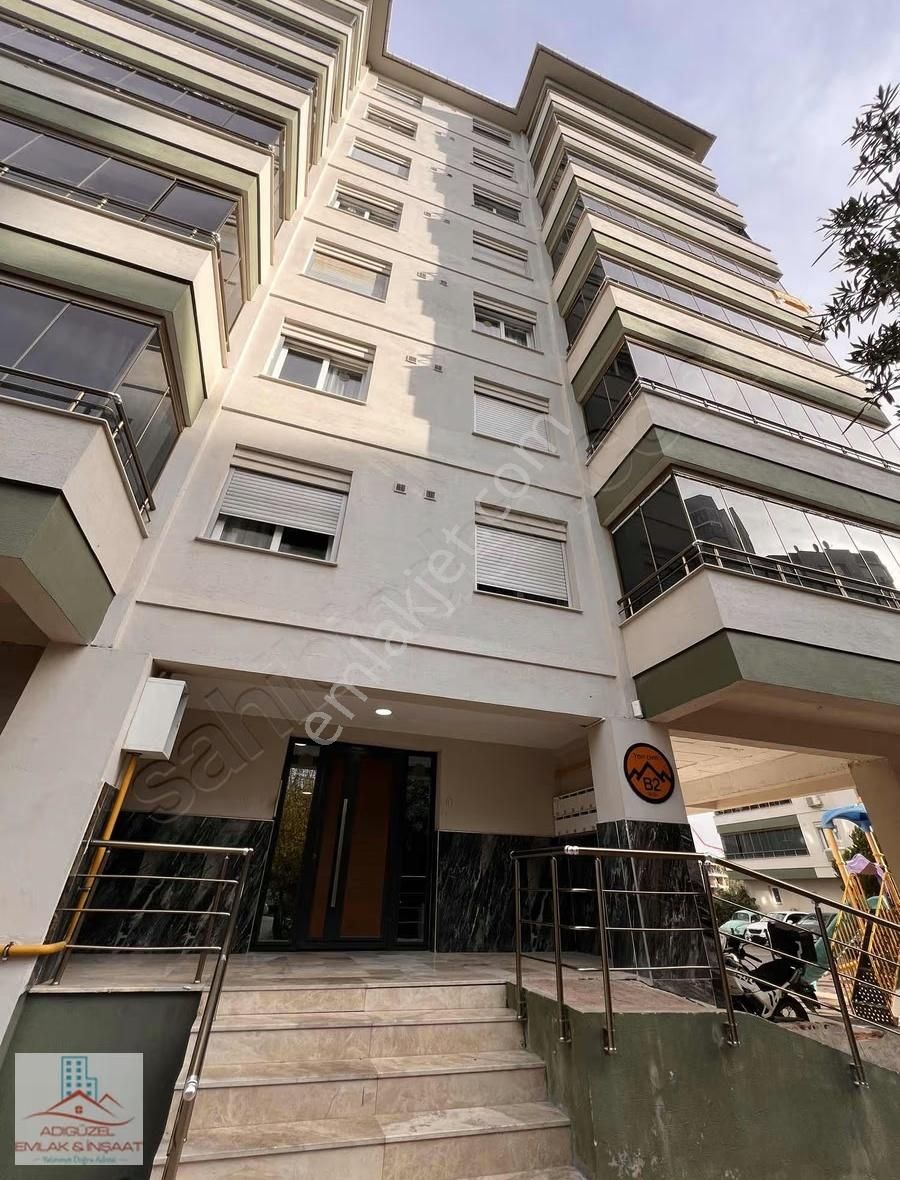 Adıgüzel'den Park Flora 2'de Ultra Lüks Ekstralı 2+1