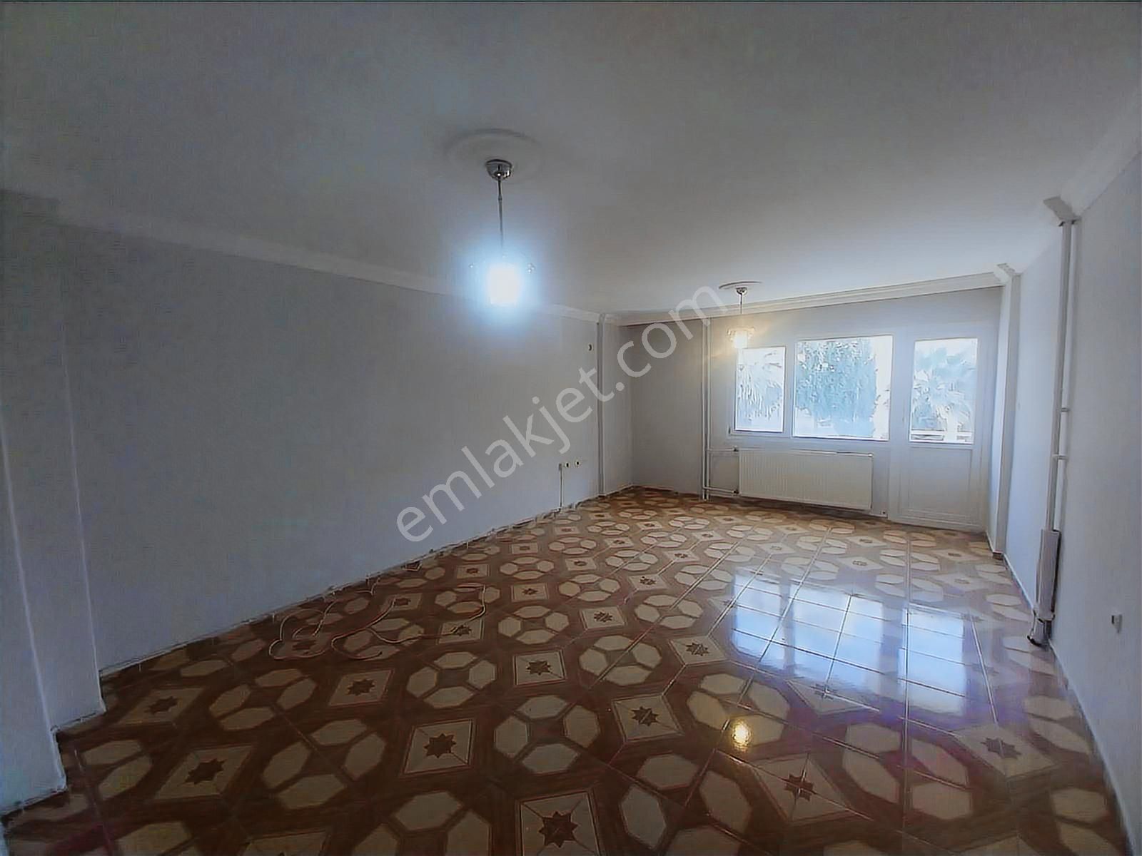 Özkanlarda Doğalgazlı Bakımlı 125m2 2. Kat Ferah Daire - Görsel 22