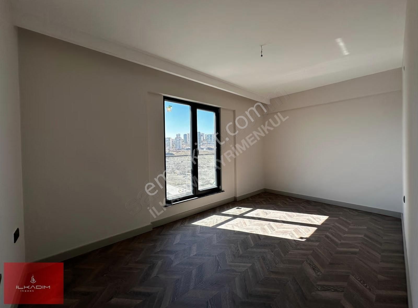 Ovacıkta Bulvar Üzeri Çift Bloklu Sitede Ada Mutfaklı 3+2 - Görsel 26