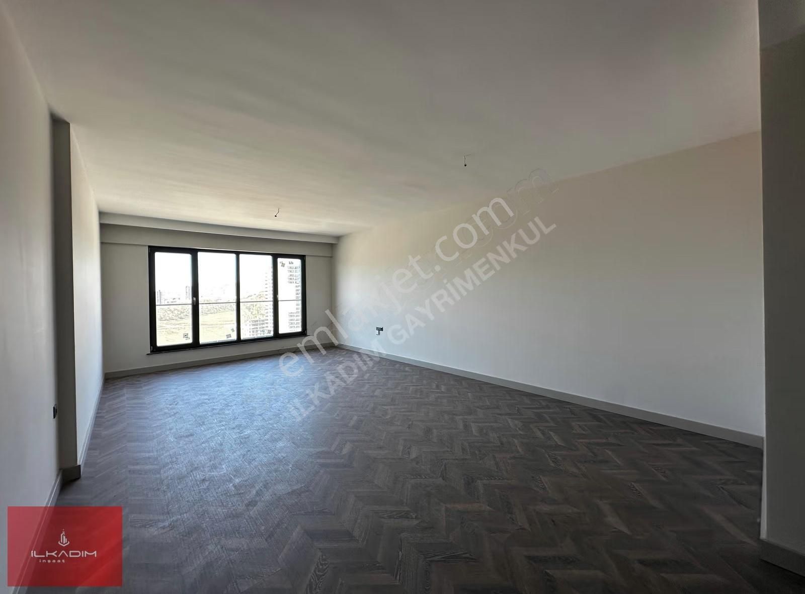 Ovacıkta Bulvar Üzeri Çift Bloklu Sitede Ada Mutfaklı 3+2 - Görsel 33