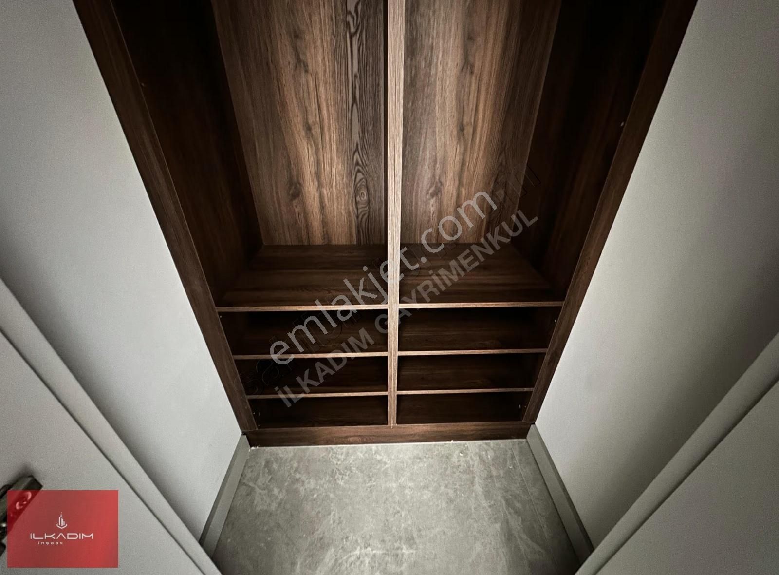 Ovacıkta Bulvar Üzeri Çift Bloklu Sitede Ada Mutfaklı 3+2 - Görsel 20