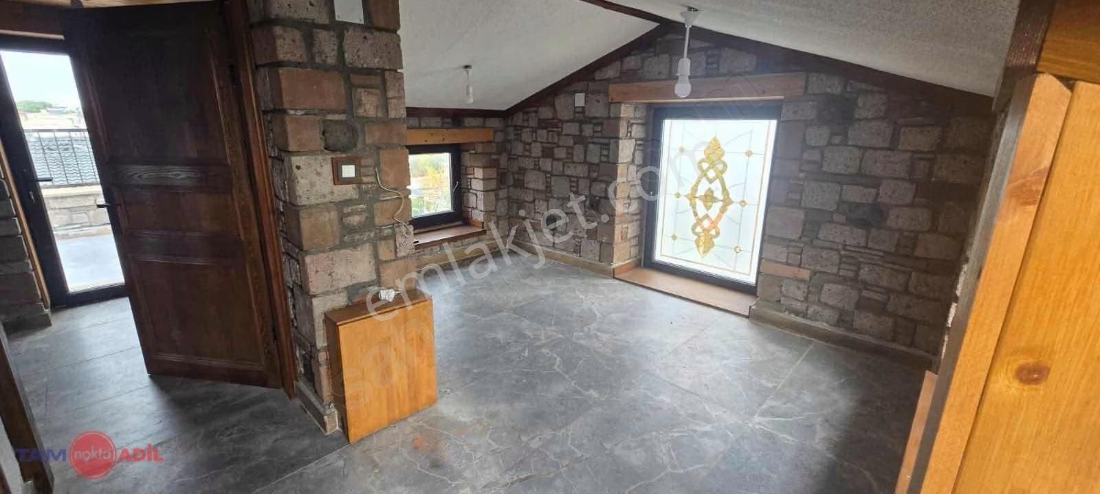 Dikili Kabakumda Özel İmalat Doğal Taş 5+1 Villa - Görsel 21