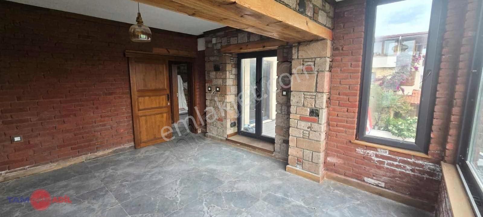 Dikili Kabakumda Özel İmalat Doğal Taş 5+1 Villa - Görsel 11