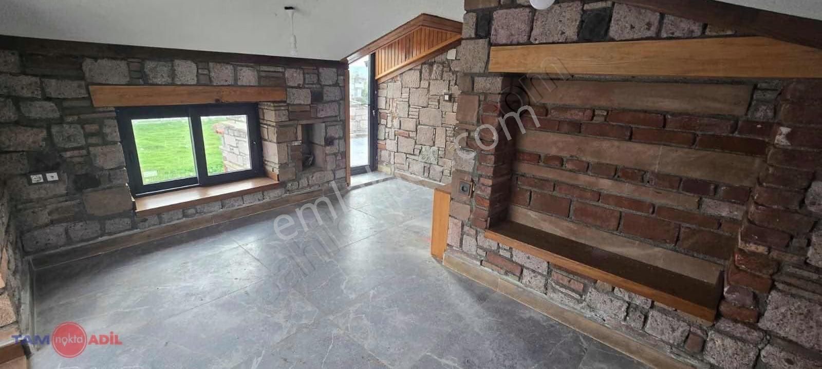 Dikili Kabakumda Özel İmalat Doğal Taş 5+1 Villa - Görsel 22