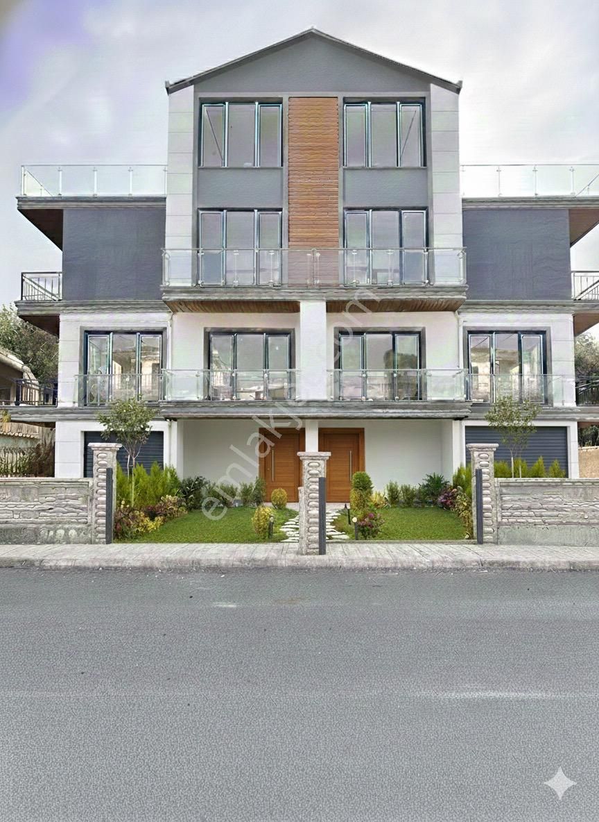 Remax Advantage Kayapa'da Geniş Manzaralı Lüks Hills Villaları - Görsel 2