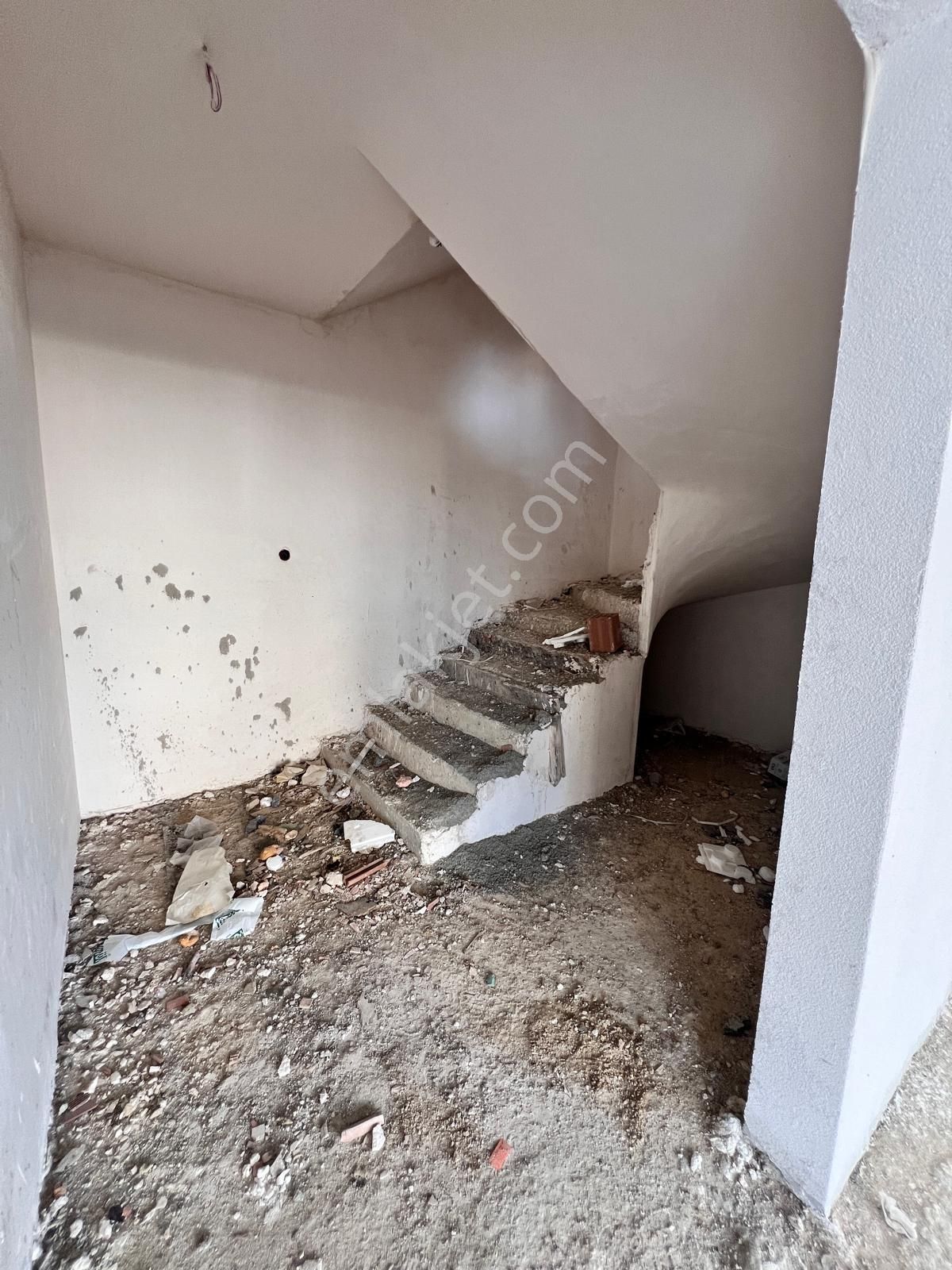 Remax Advantage Kayapa'da Geniş Manzaralı Lüks Hills Villaları - Görsel 11