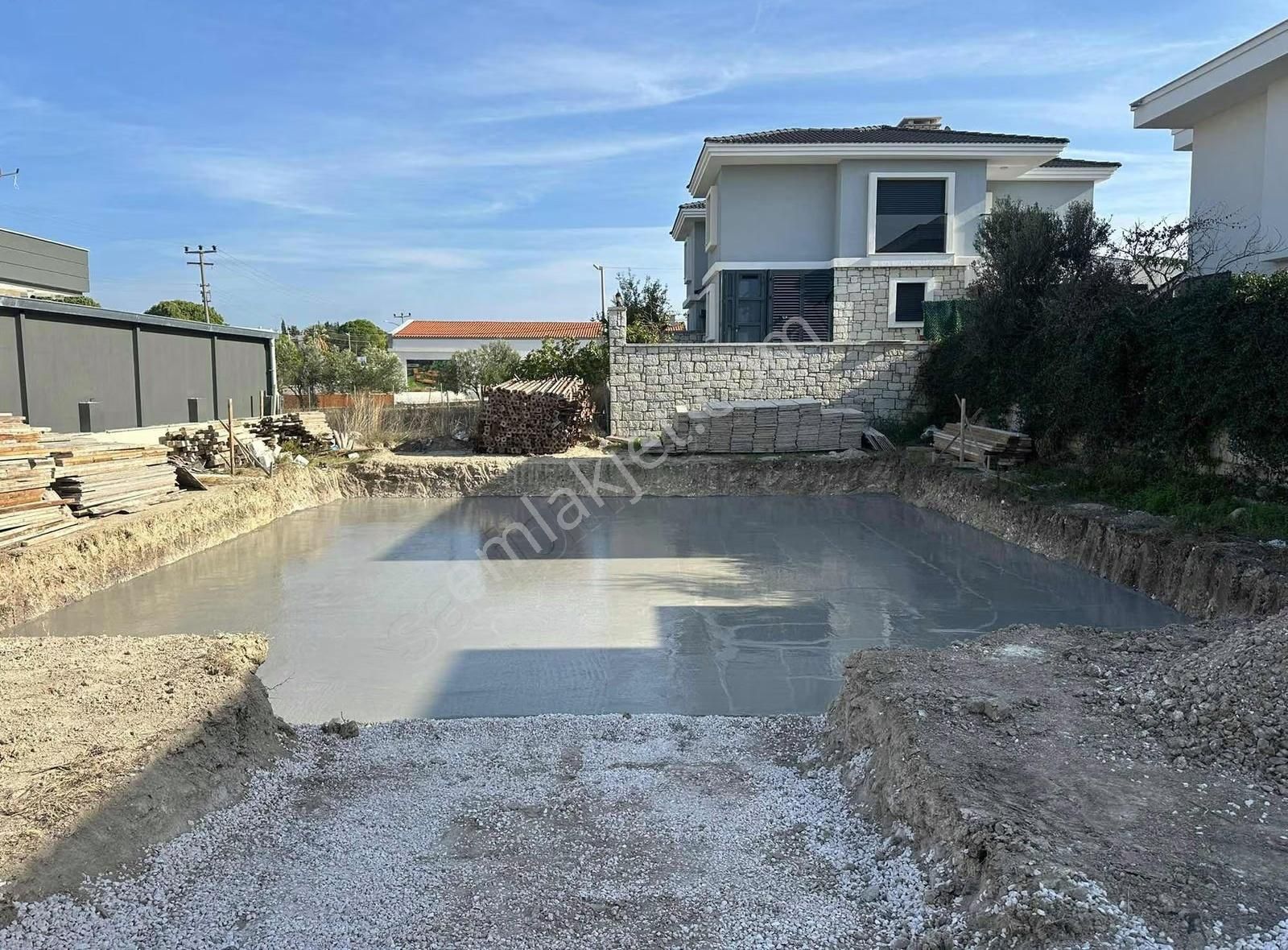 Çeşme Şifne %50 Peşin Vadeli Satılık 3+1 Müstakil Havuzlu Villa - Görsel 10