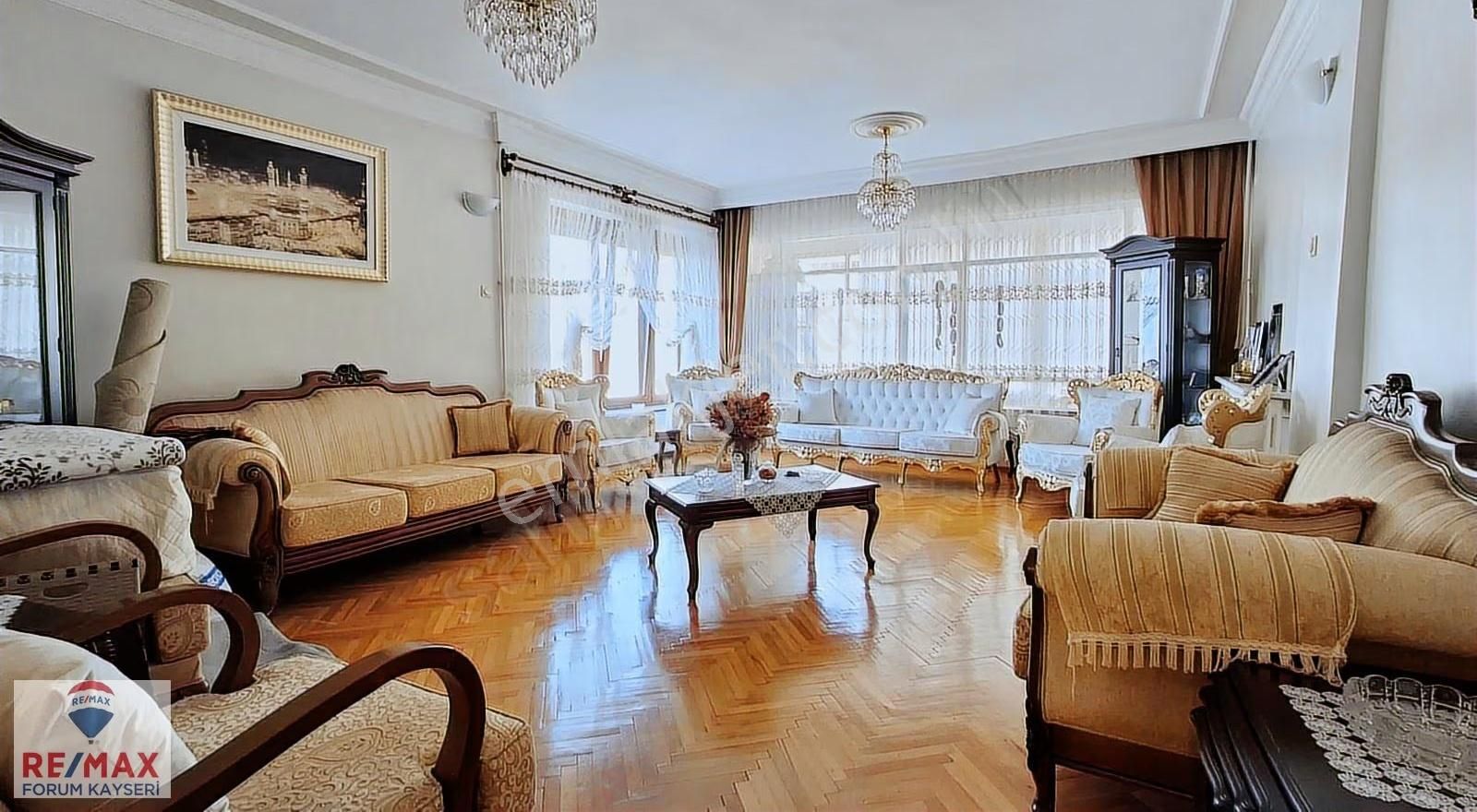 Sahabiye Mahallesi Merkezi Konumda Satılık 4+1 Daire - Görsel 11