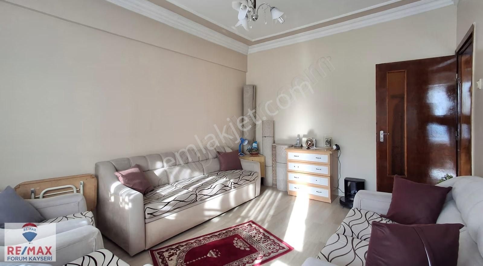 Sahabiye Mahallesi Merkezi Konumda Satılık 4+1 Daire - Görsel 13