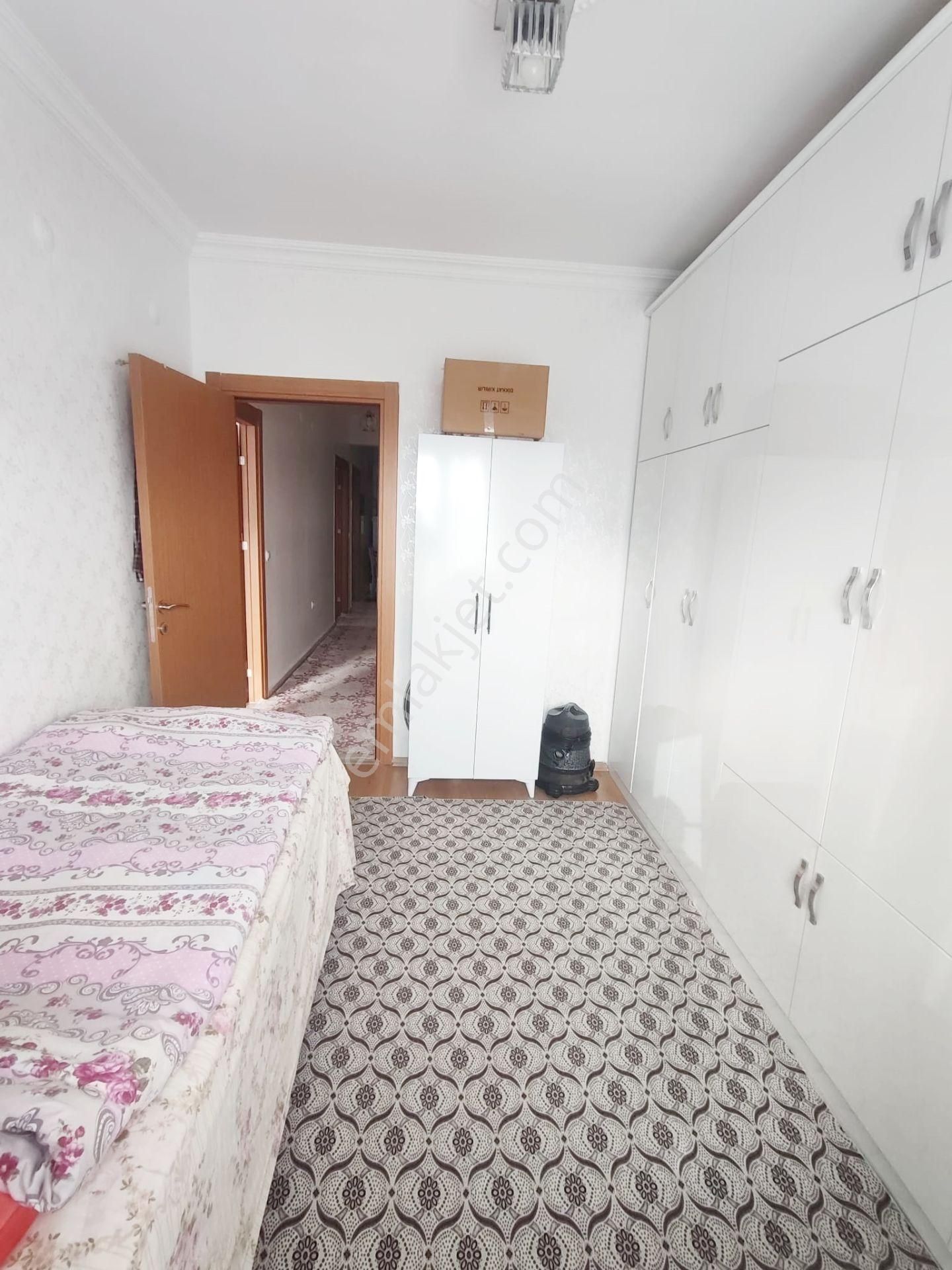 Seyrantepe Pazar Yanı Açık Cepheli 2+1 Geniş Oturumlu Daire - Görsel 22